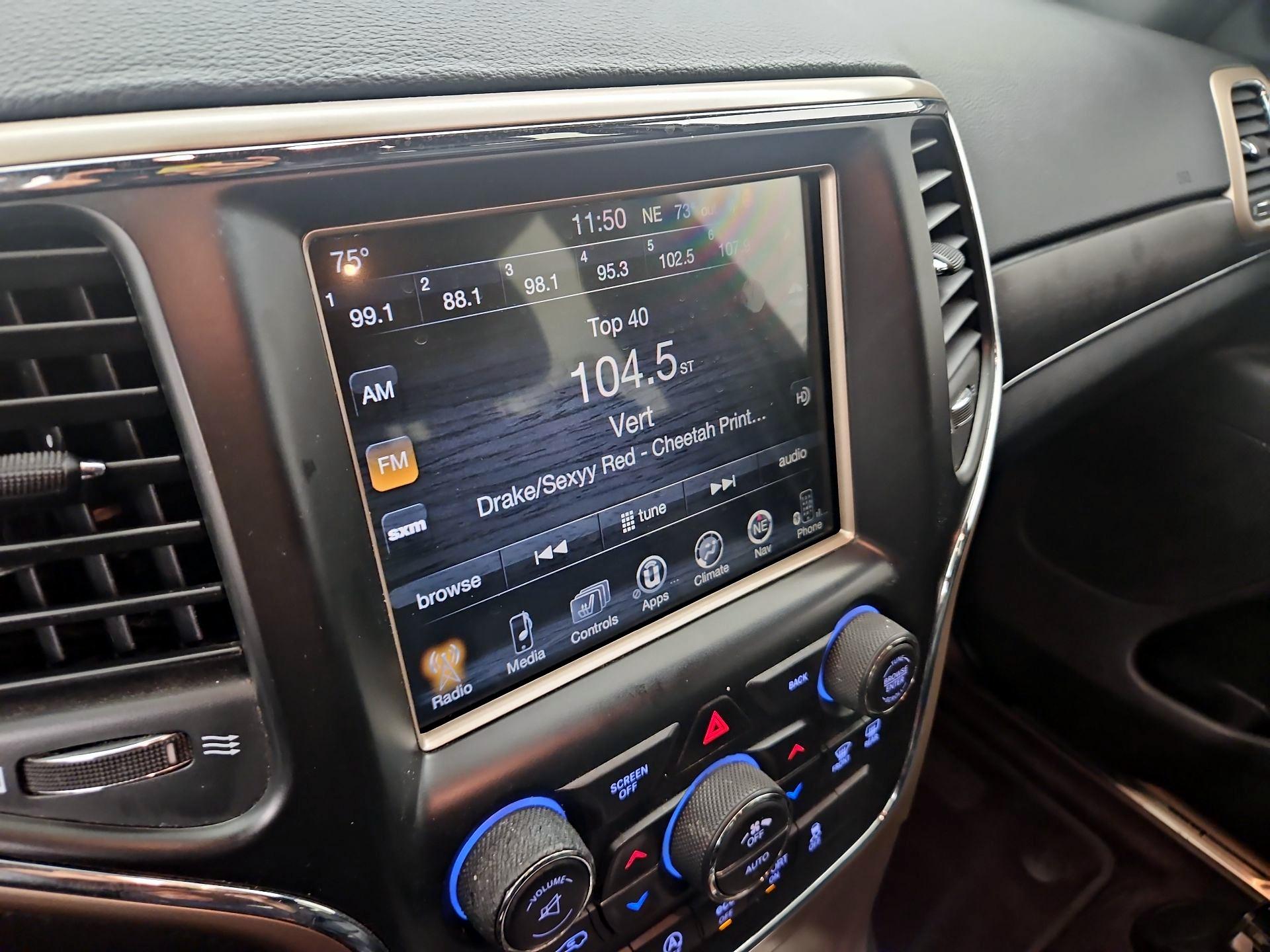 Thumbnail: 2016 Jeep Grand Cherokee - 16
