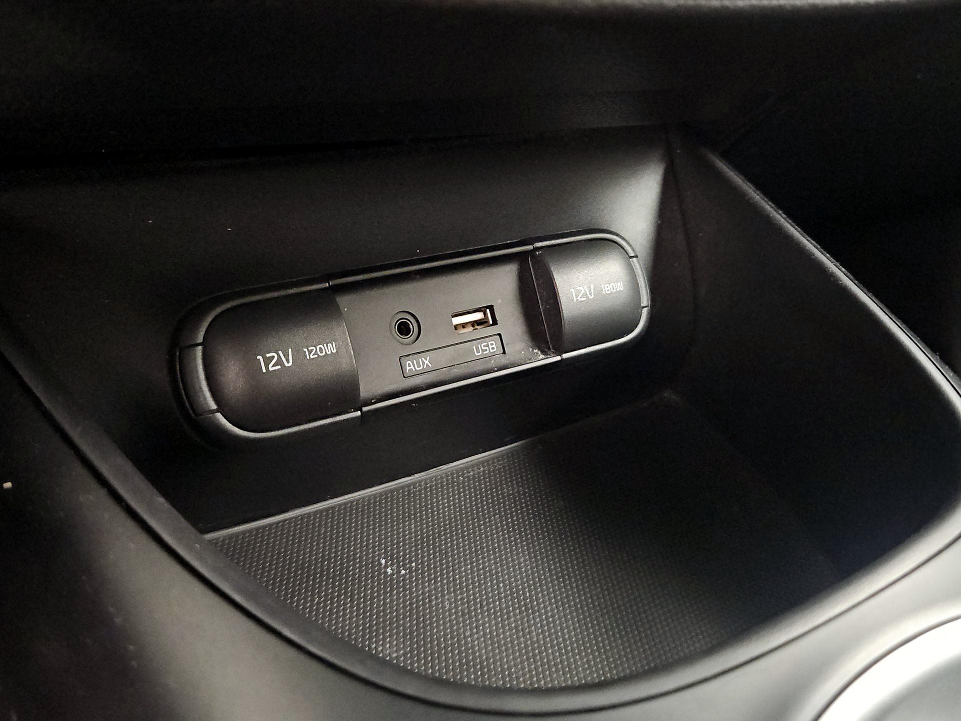 Thumbnail: 2017 Kia Soul - 18
