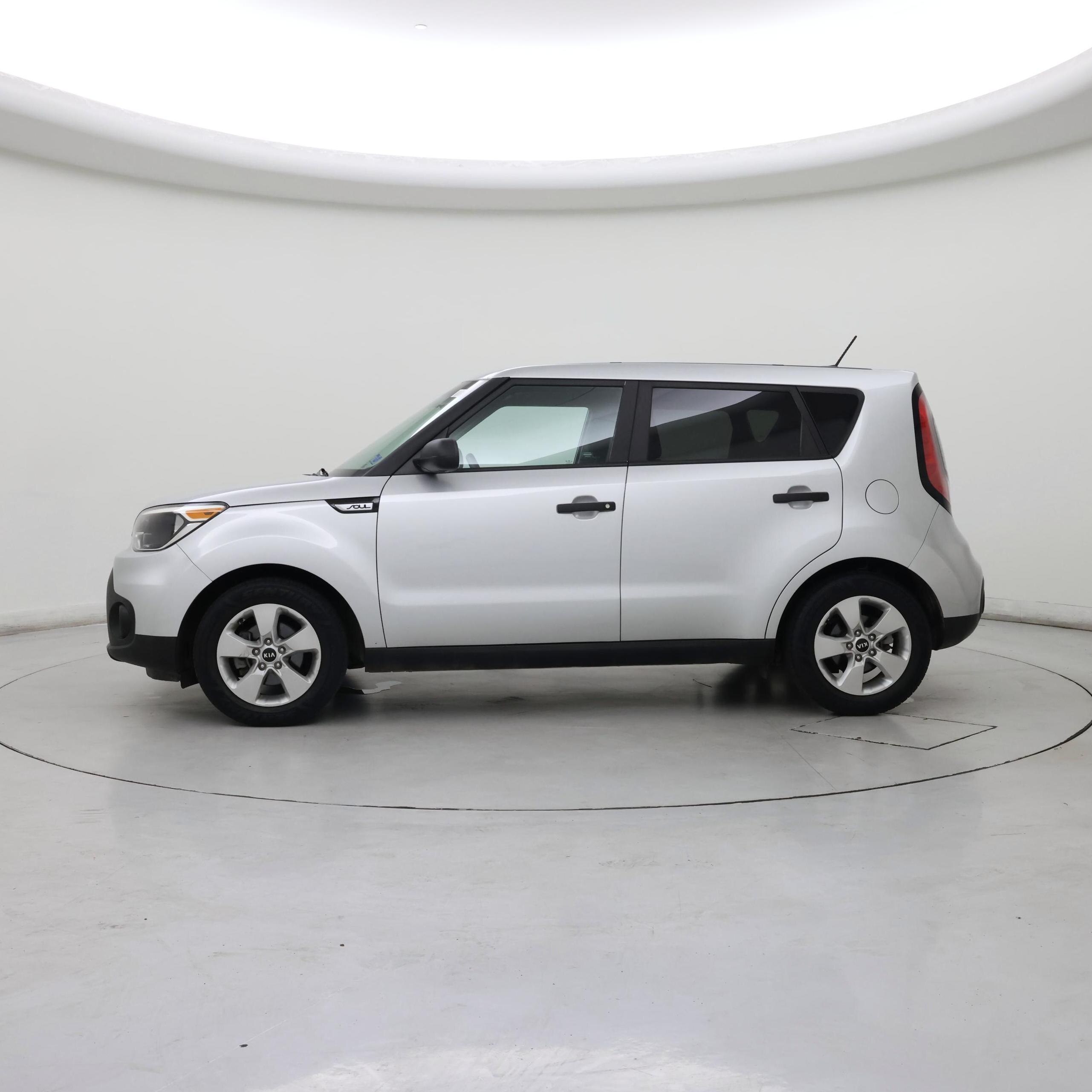 Thumbnail: 2017 Kia Soul - 3