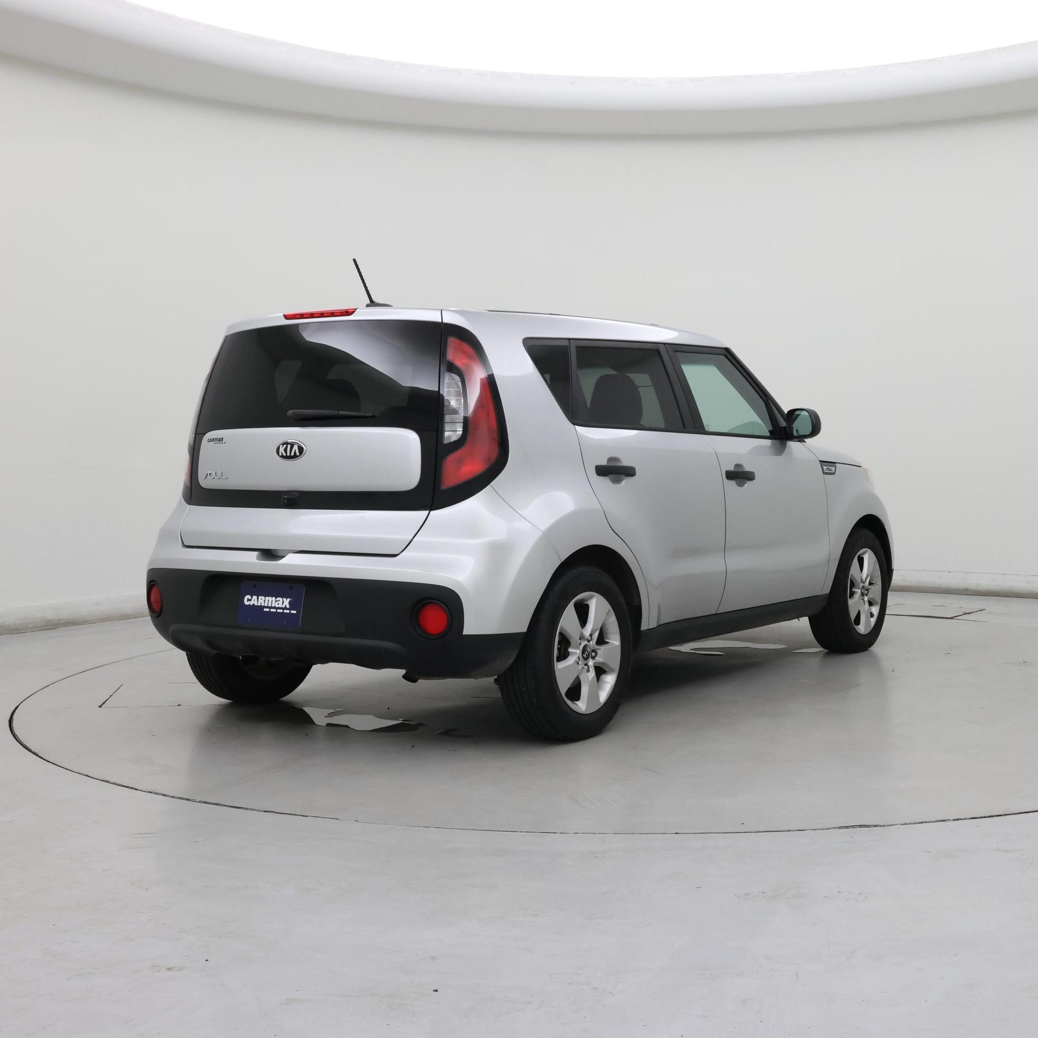 Thumbnail: 2017 Kia Soul - 8
