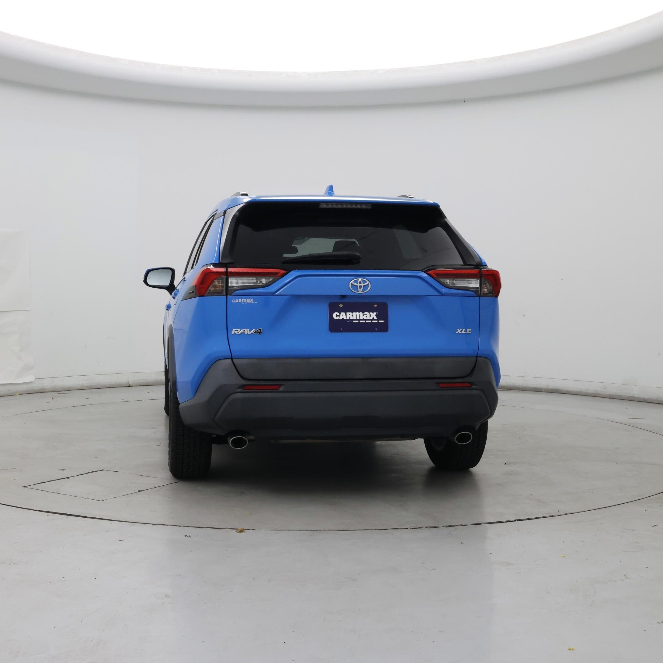 Thumbnail: 2019 Toyota RAV4 - 6