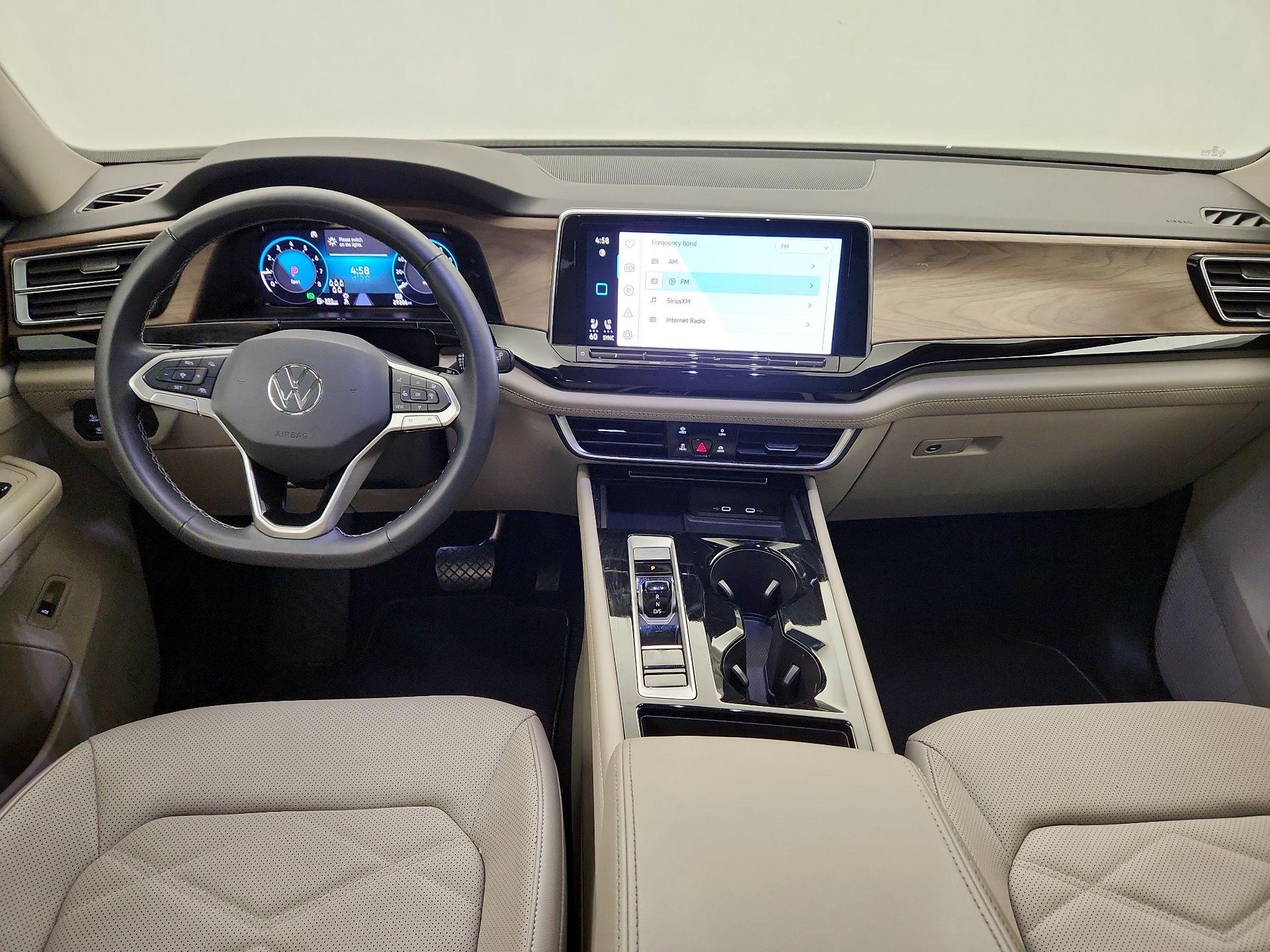 Thumbnail: 2024 Volkswagen Atlas - 9