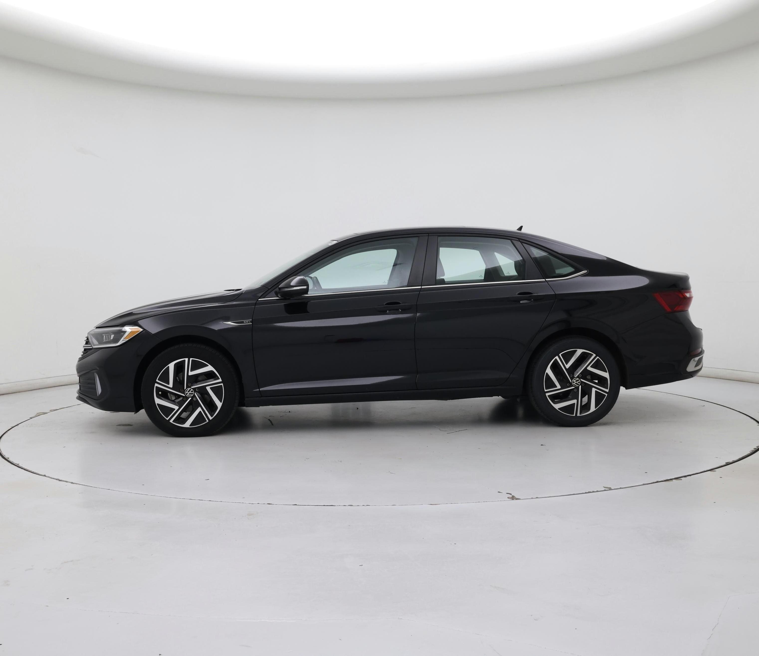 Thumbnail: 2023 Volkswagen Jetta - 3