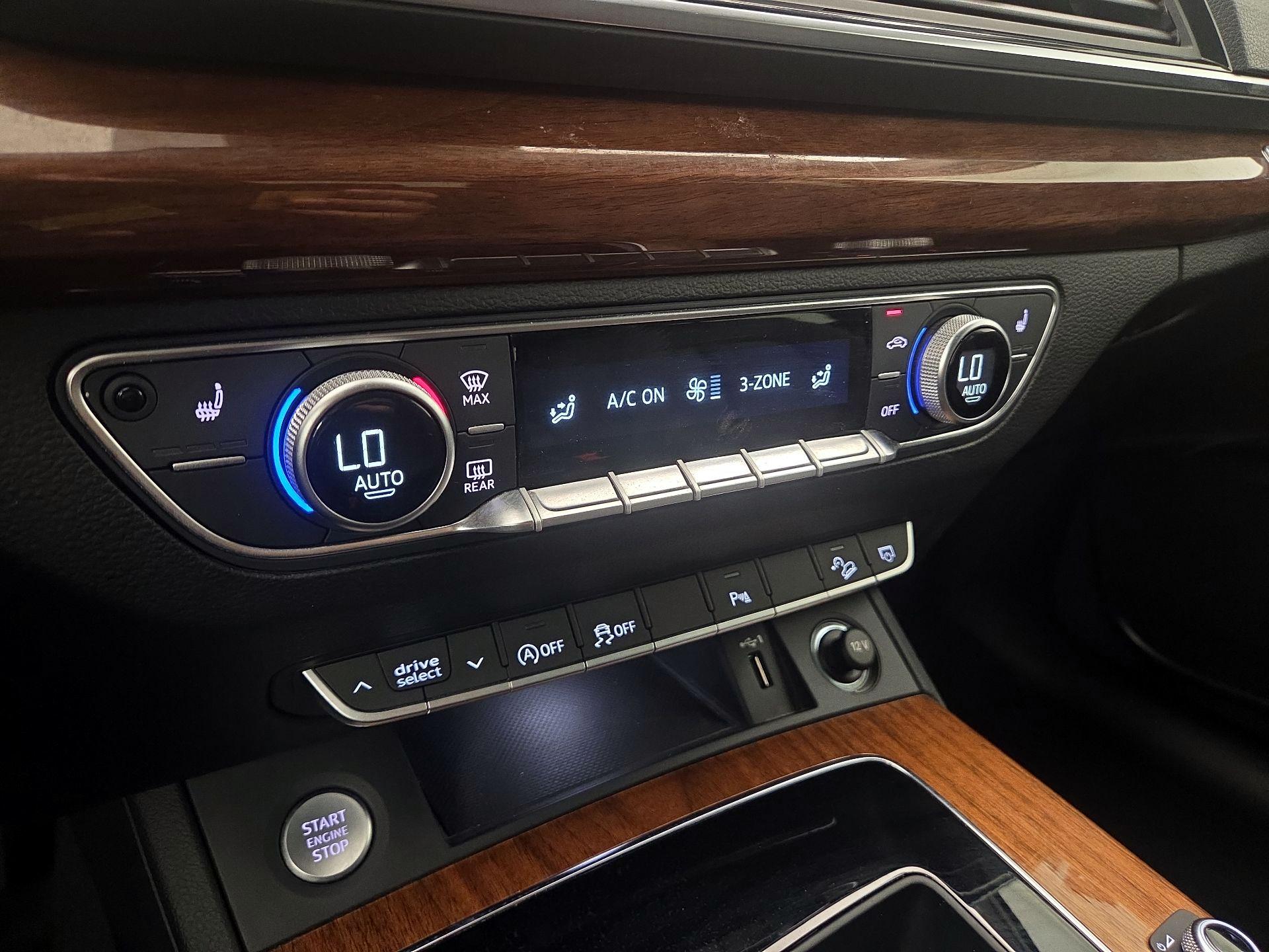 Thumbnail: 2023 Audi Q5 - 16