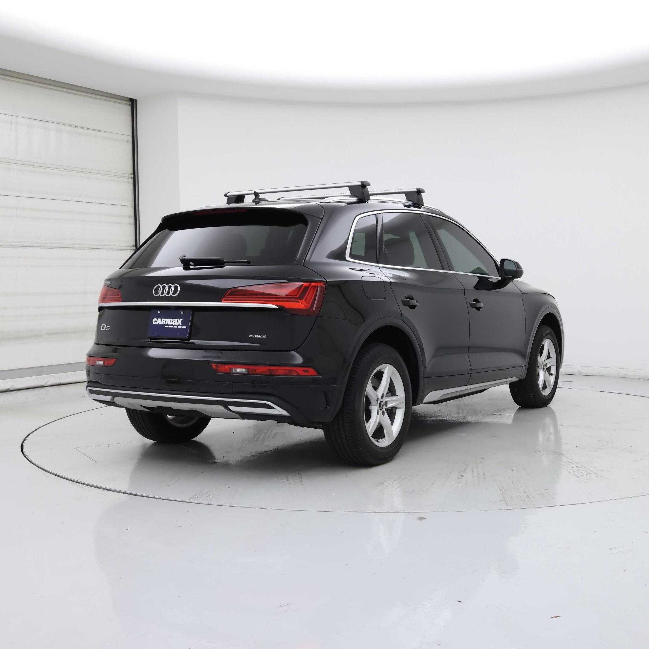 Thumbnail: 2023 Audi Q5 - 8