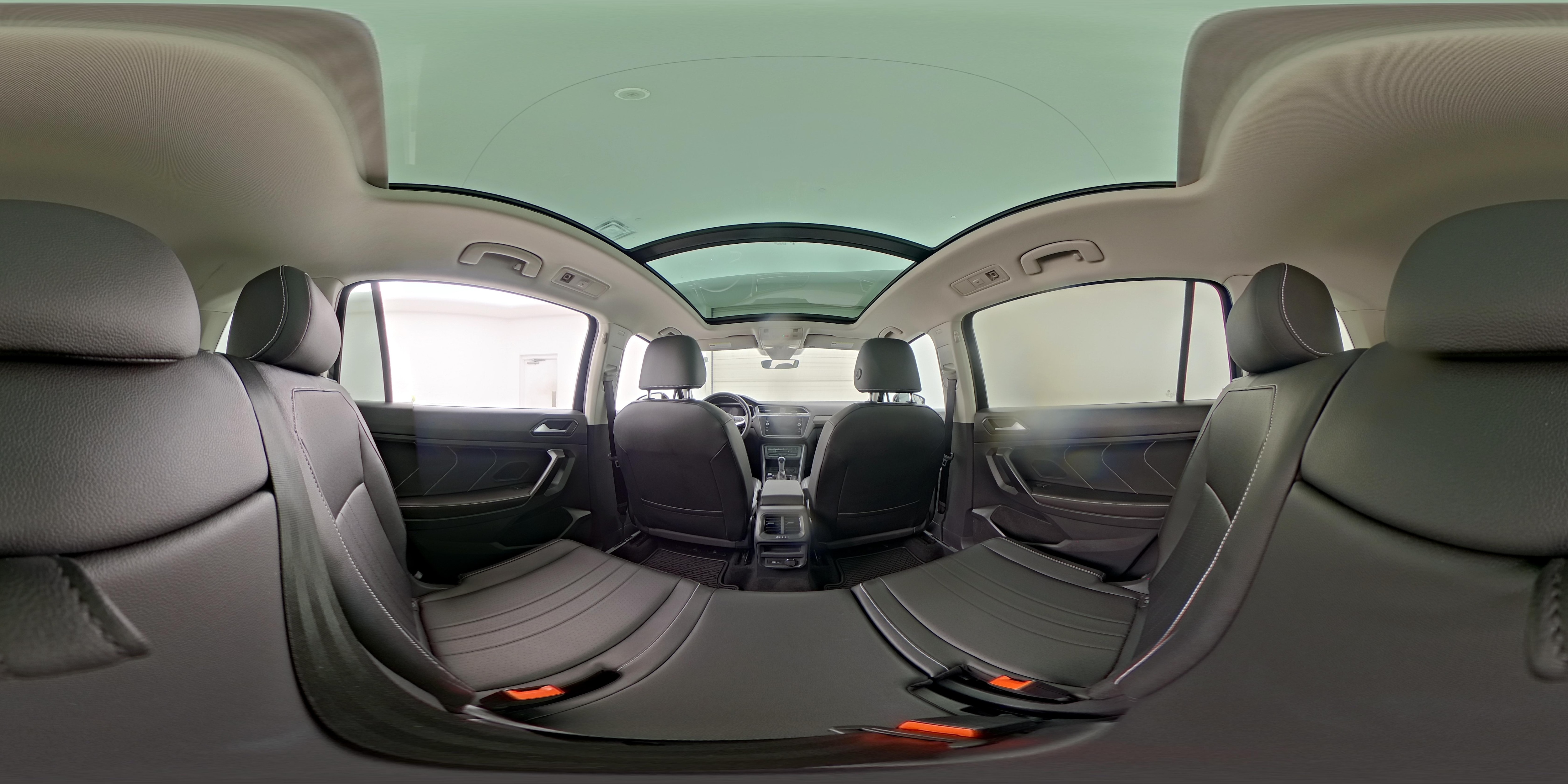 2023 Volkswagen Tiguan SE - Photo 28
