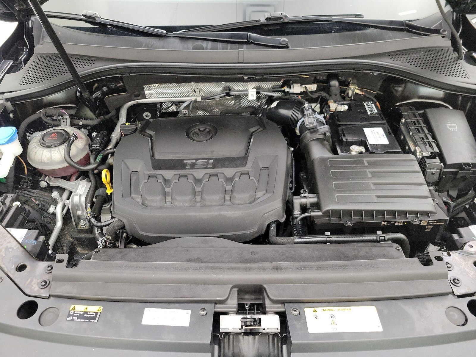 2023 Volkswagen Tiguan SE - Photo 25