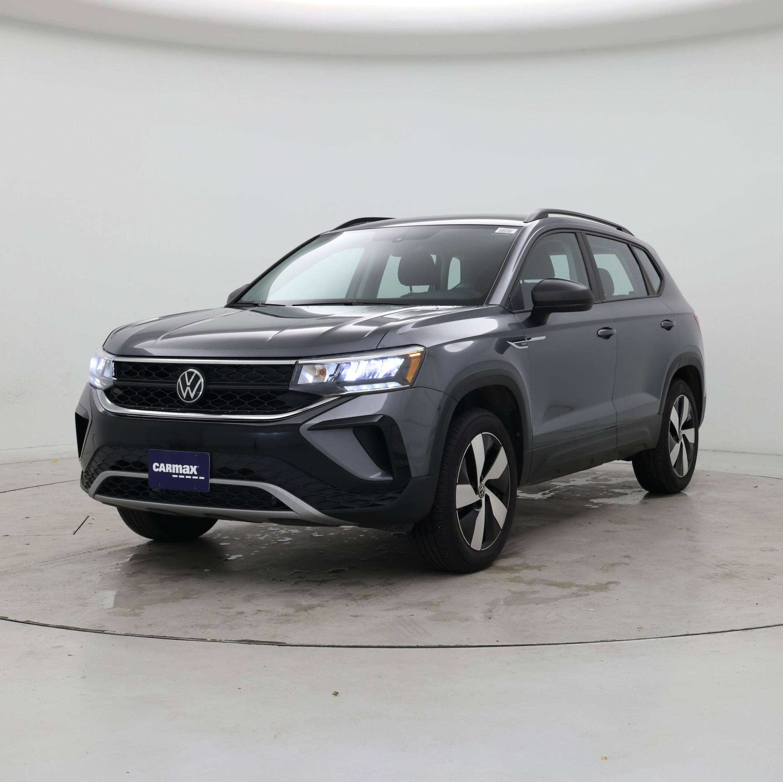 Thumbnail: 2023 Volkswagen Taos - 4