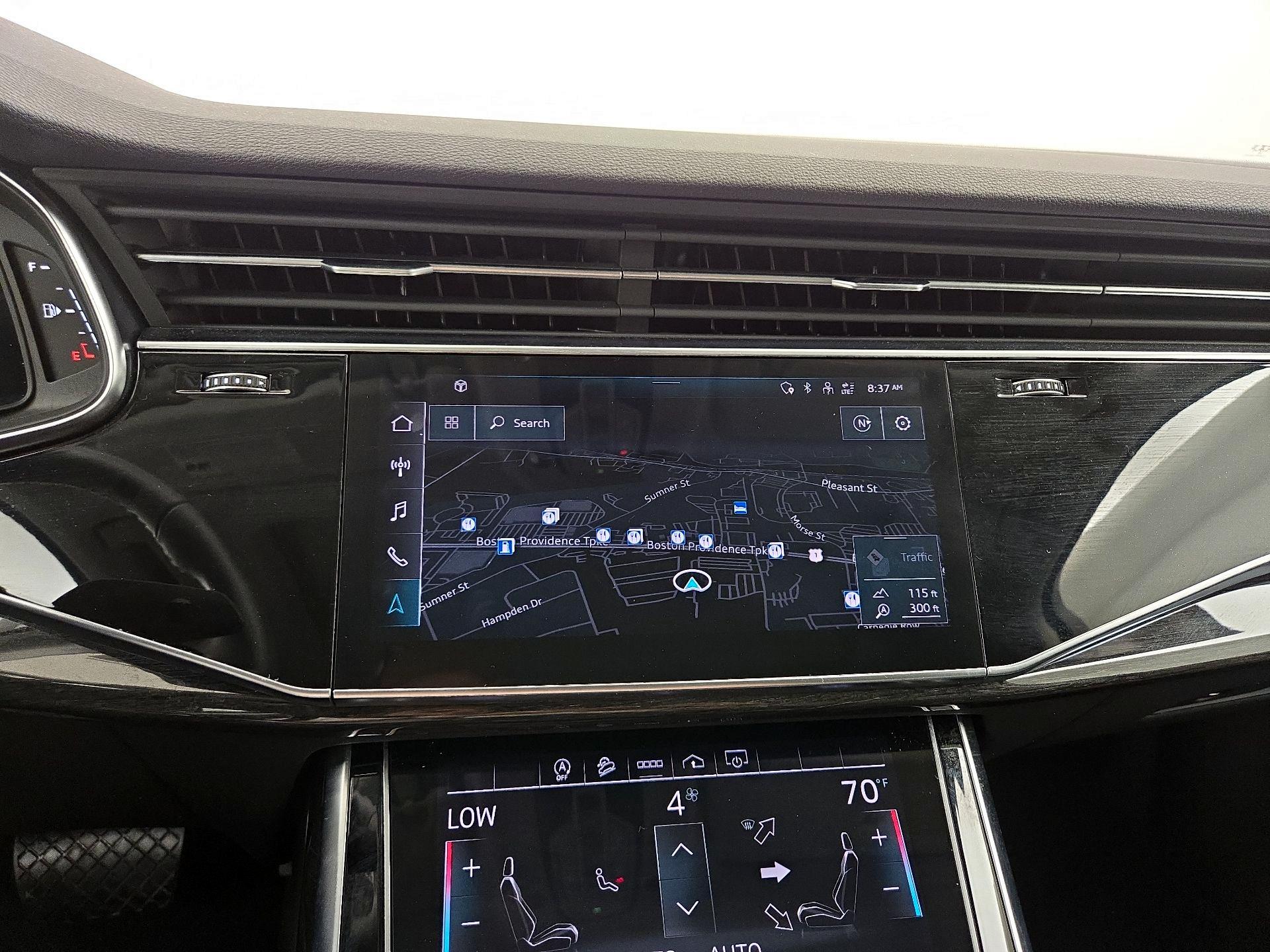 Thumbnail: 2022 Audi Q7 - 14