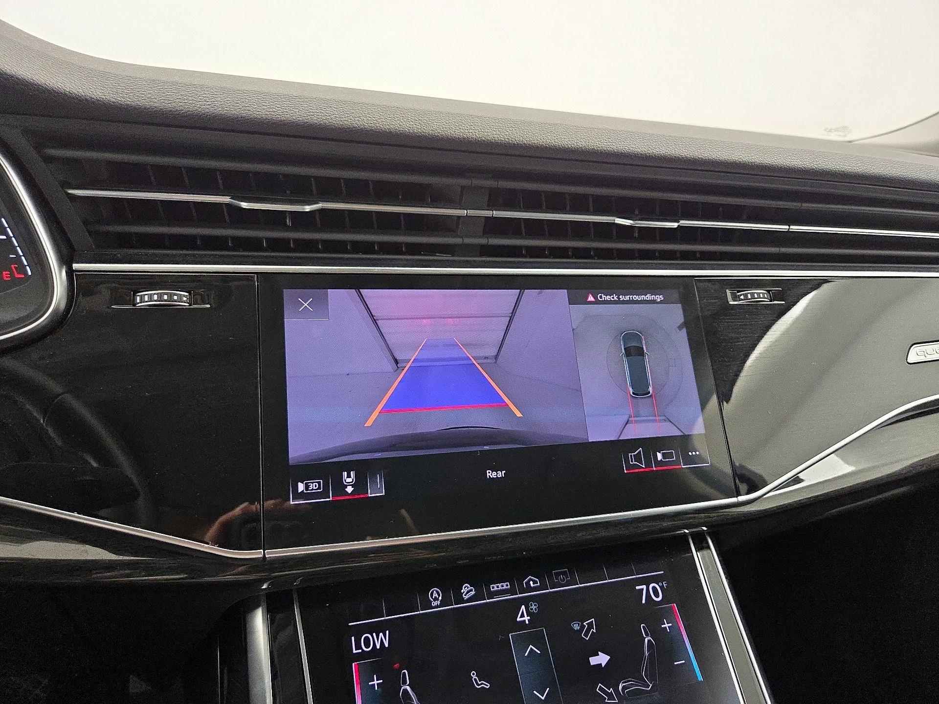 Thumbnail: 2022 Audi Q7 - 15