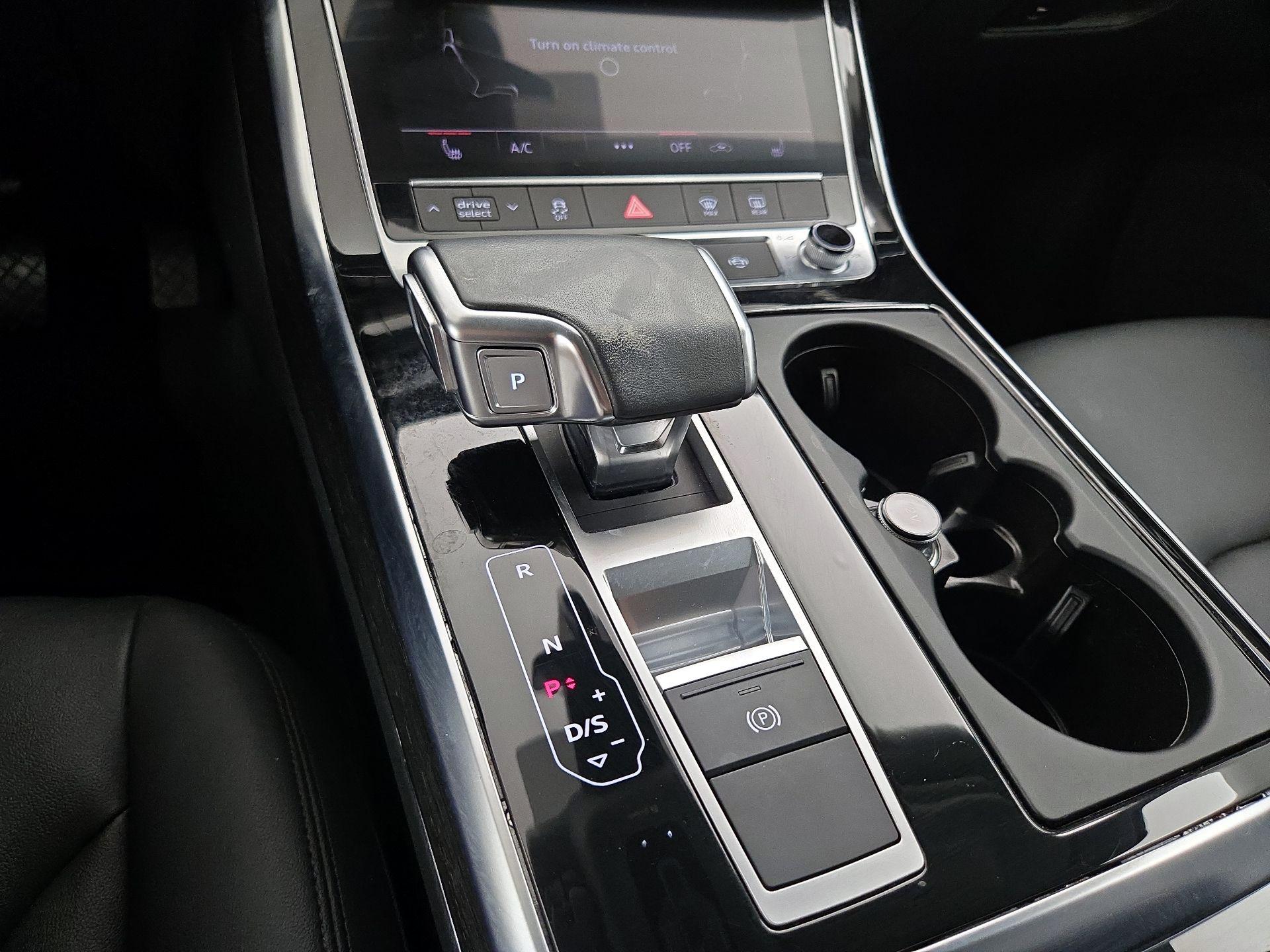Thumbnail: 2022 Audi Q7 - 18