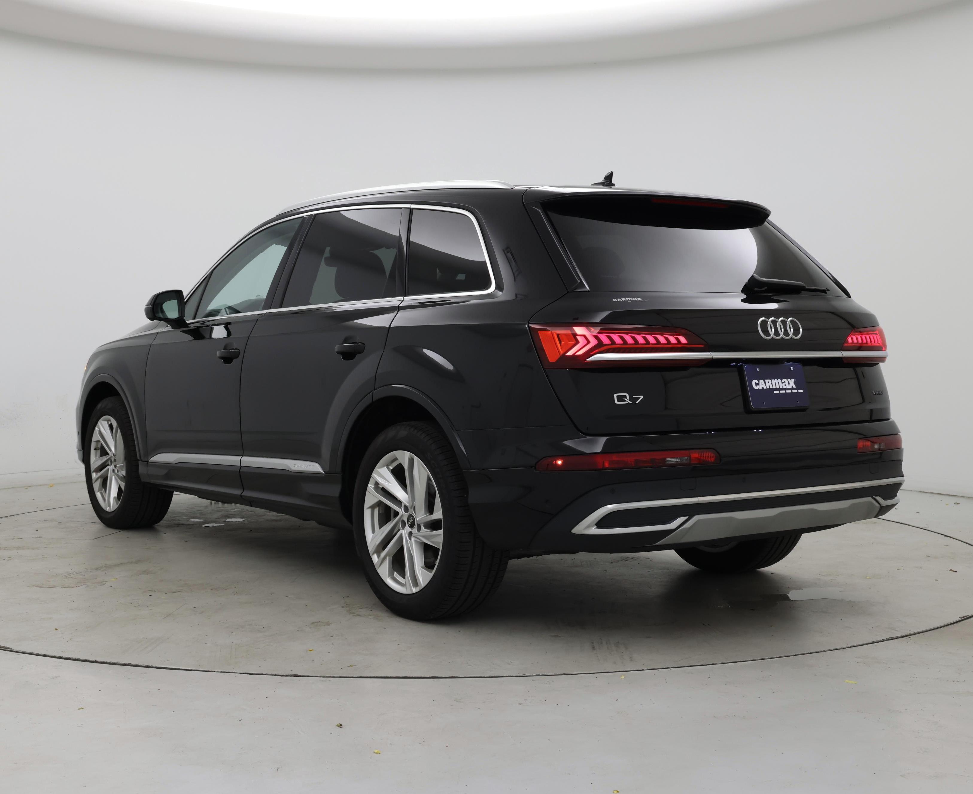 Thumbnail: 2022 Audi Q7 - 2