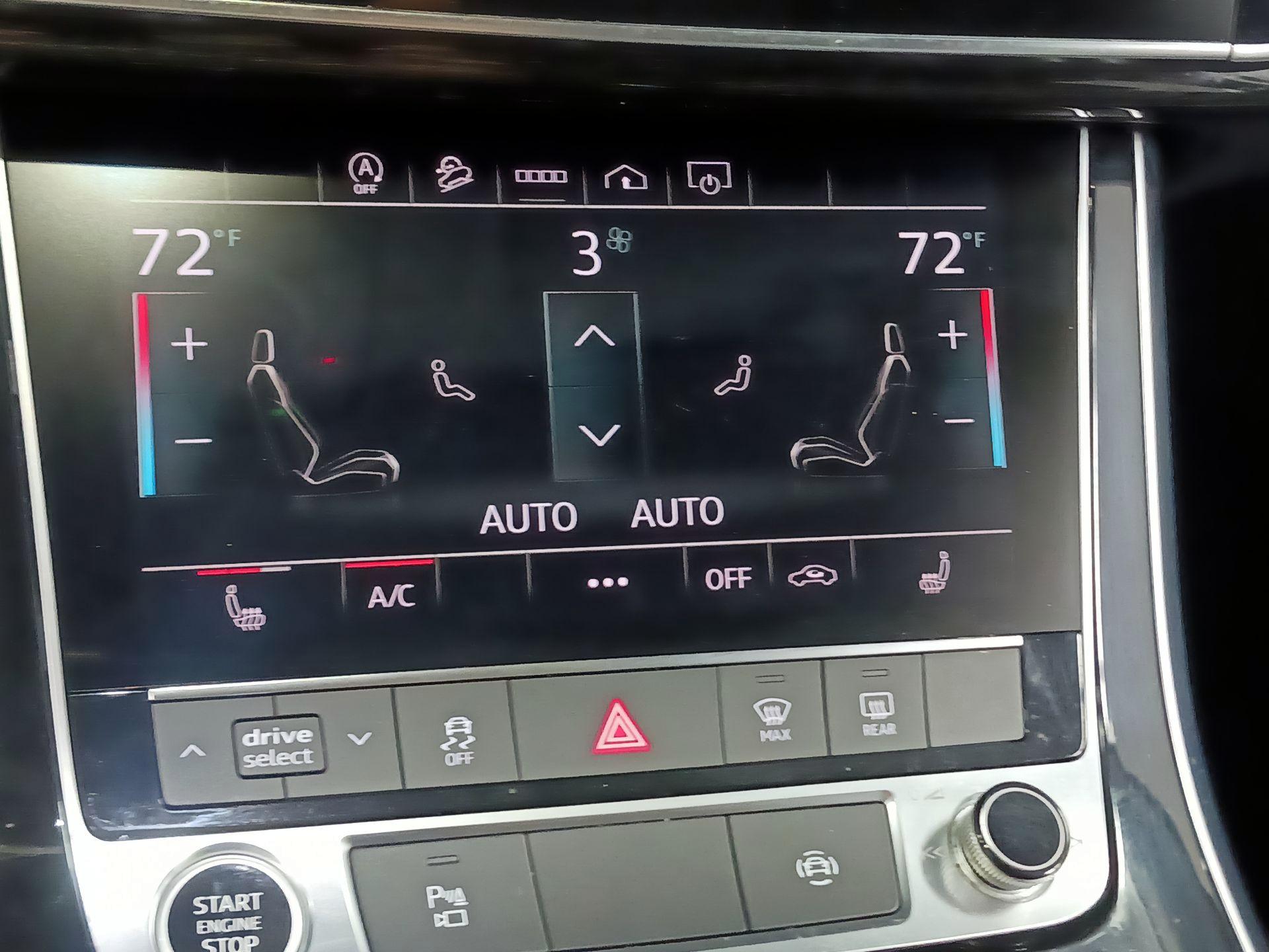 Thumbnail: 2022 Audi Q7 - 17