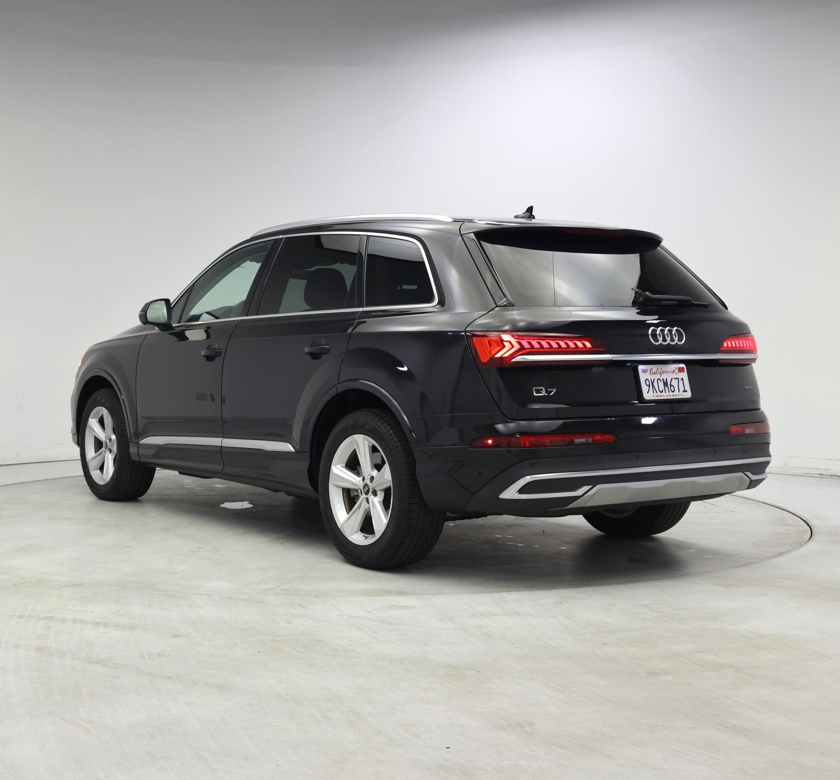 Thumbnail: 2022 Audi Q7 - 2