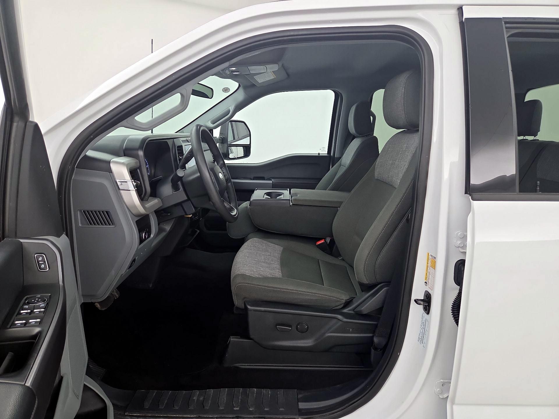 Thumbnail: 2025 Ford F-250 - 11
