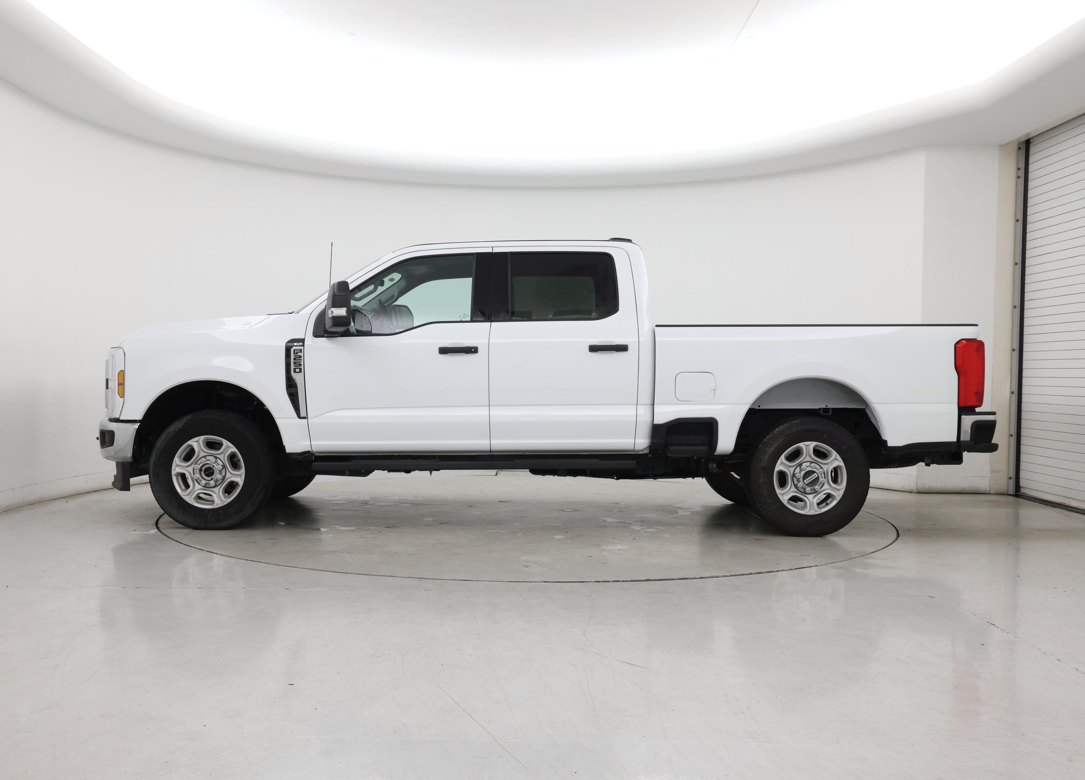 Thumbnail: 2025 Ford F-250 - 3