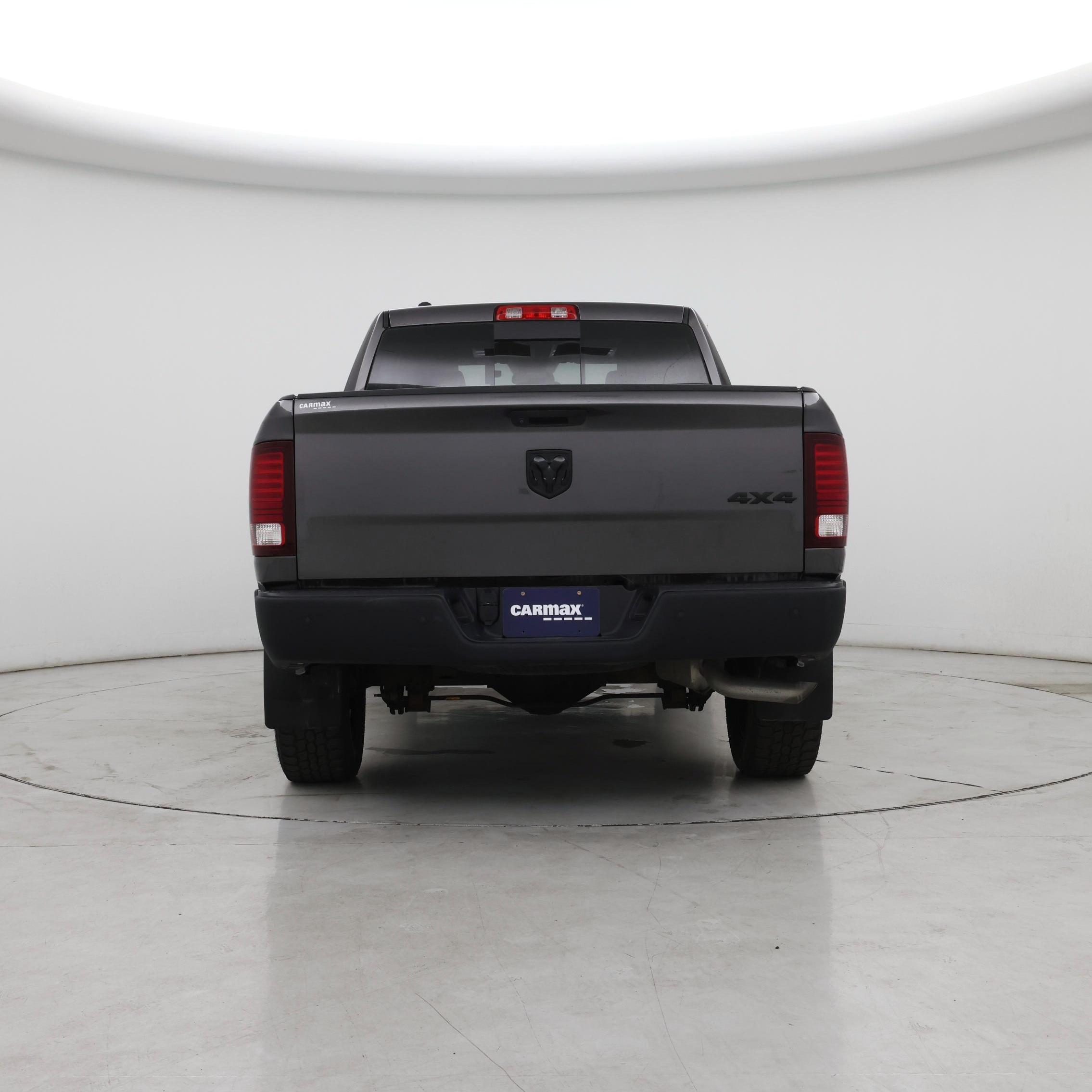 Thumbnail: 2020 RAM 1500 Classic - 6