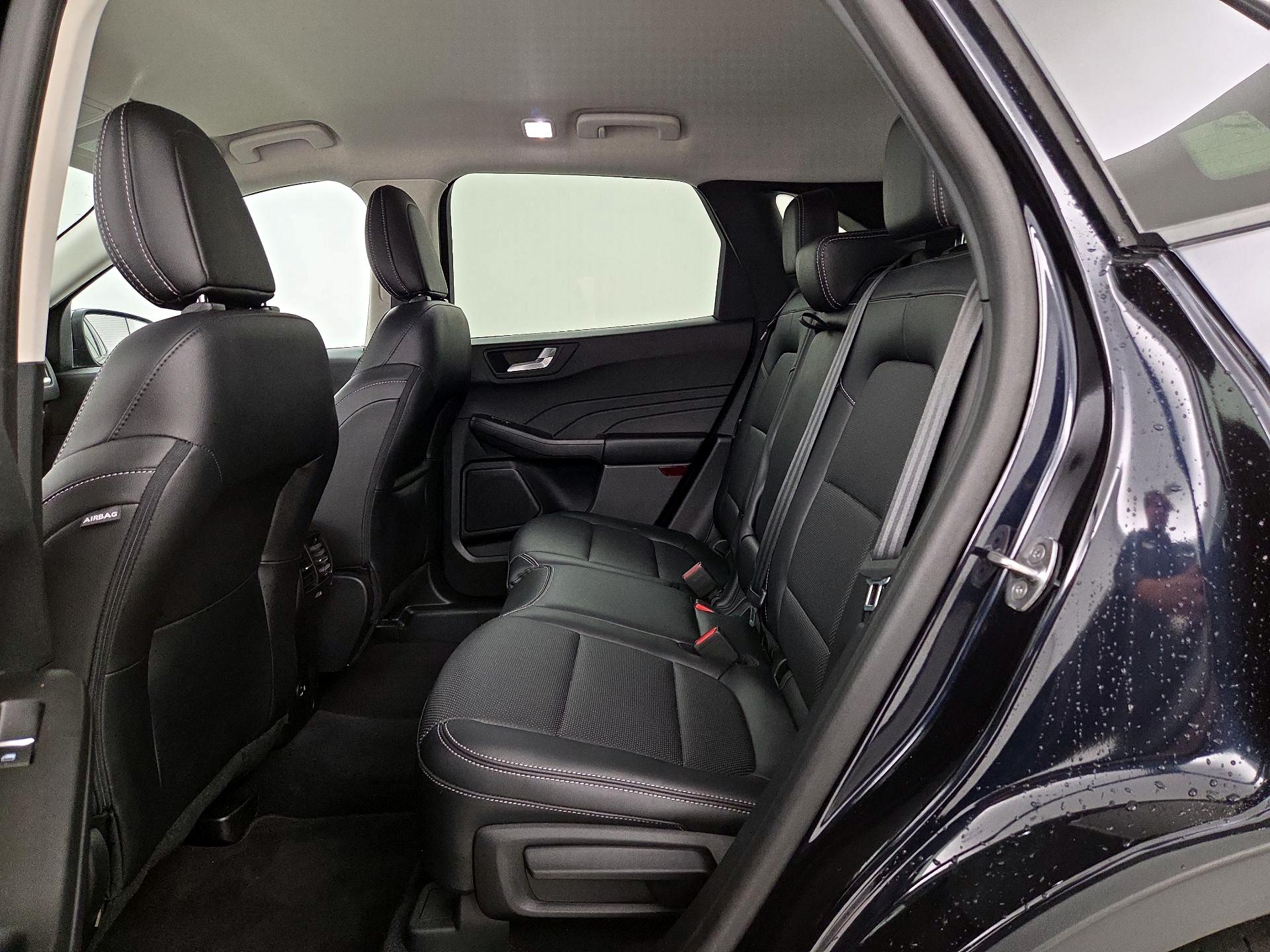 Thumbnail: 2021 Ford Escape - 19