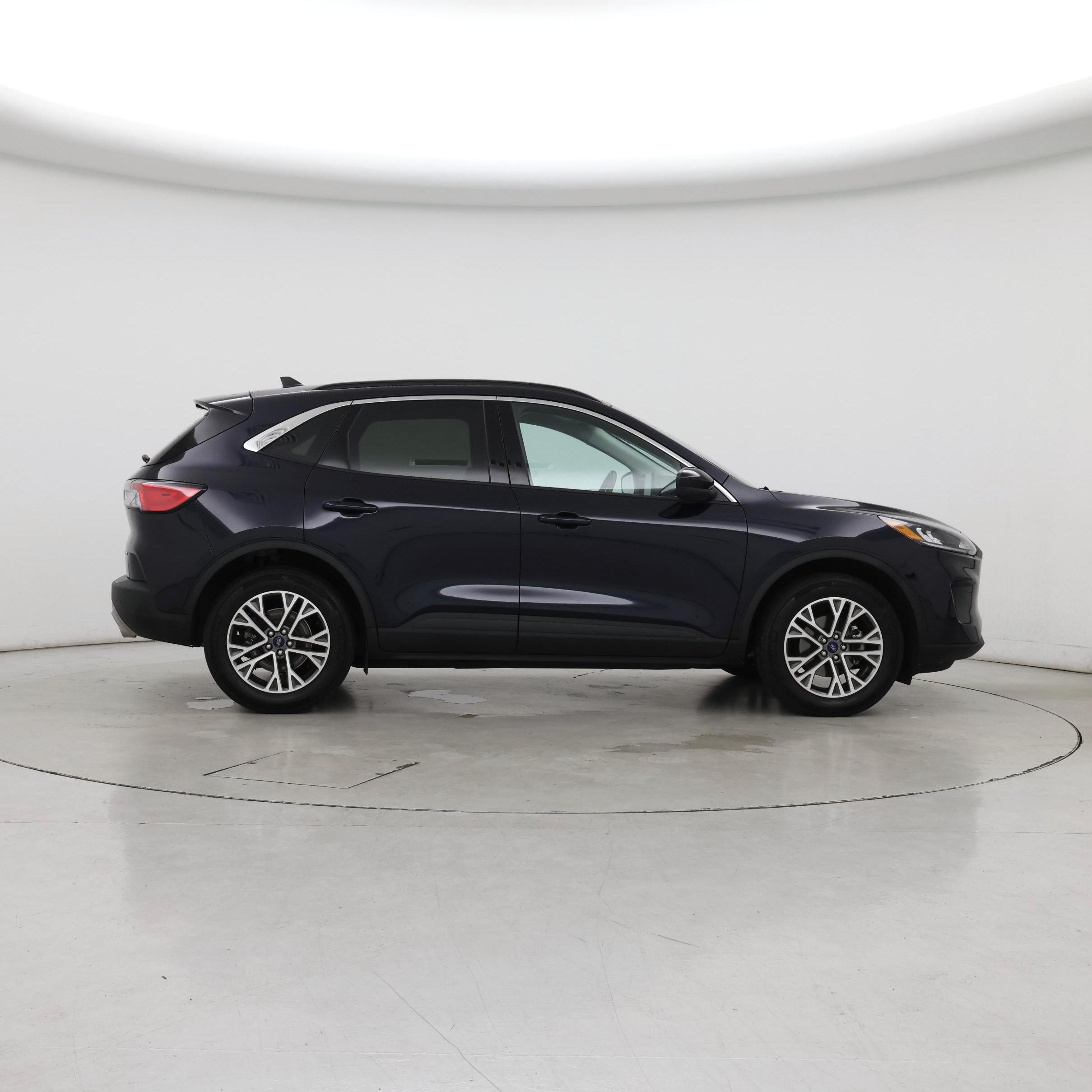 Thumbnail: 2021 Ford Escape - 7