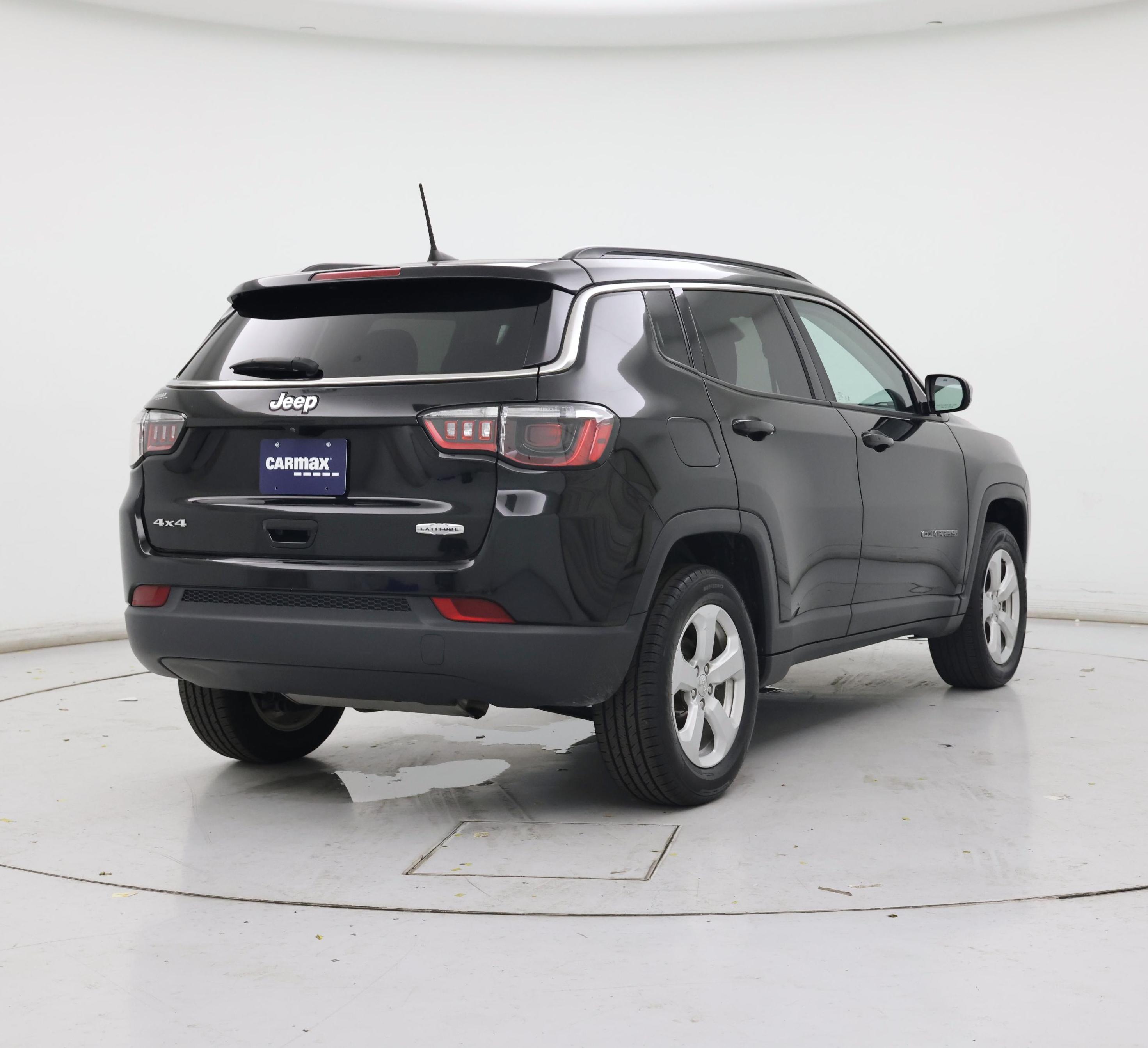 Thumbnail: 2020 Jeep Compass - 8