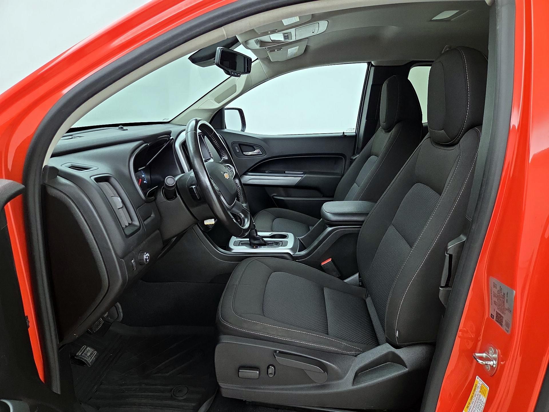 Thumbnail: 2021 Chevrolet Colorado - 11
