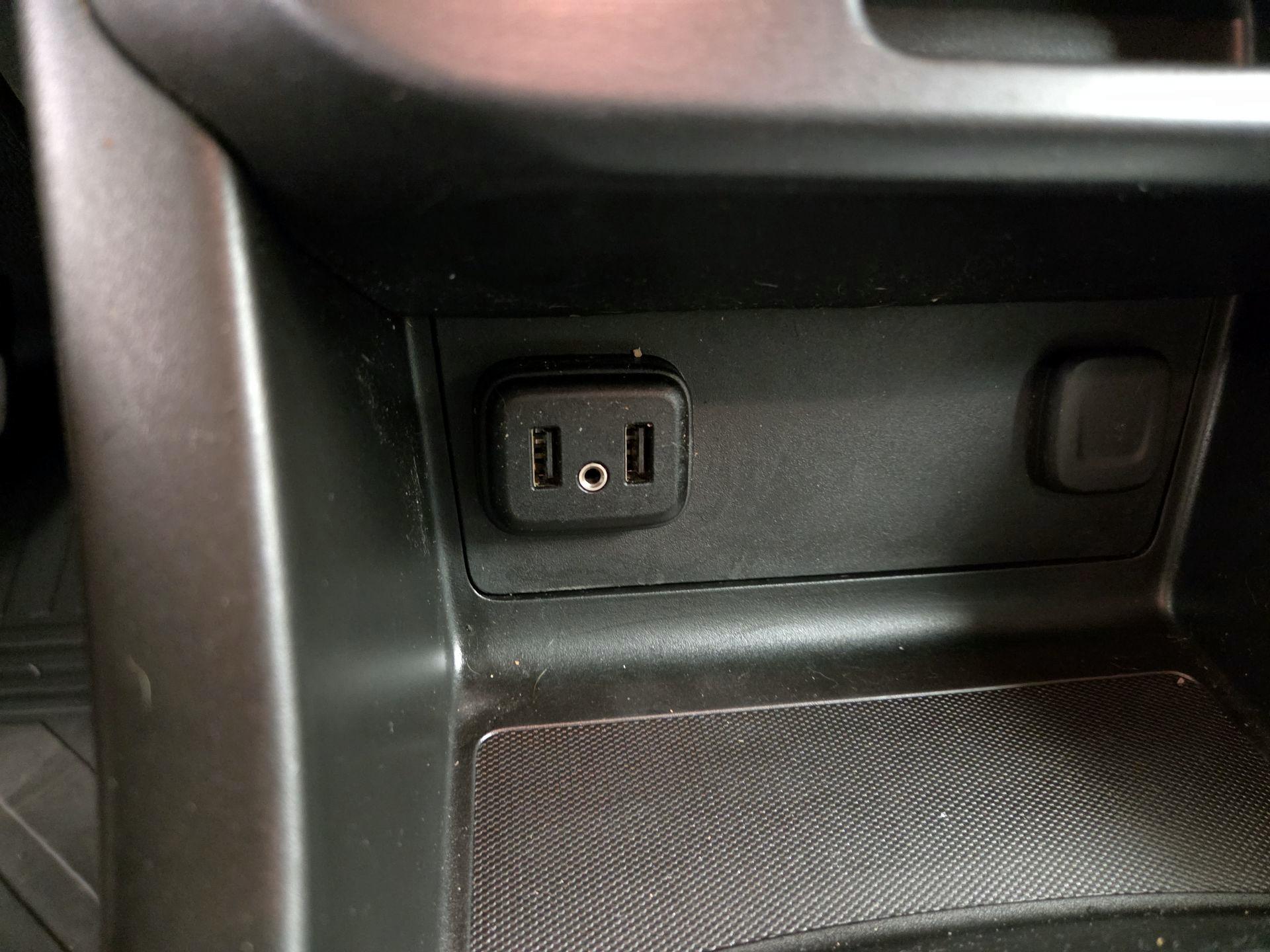 Thumbnail: 2021 Chevrolet Colorado - 18