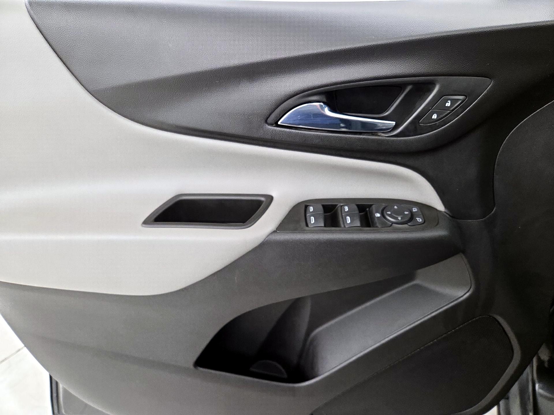 Thumbnail: 2024 Chevrolet Equinox - 12
