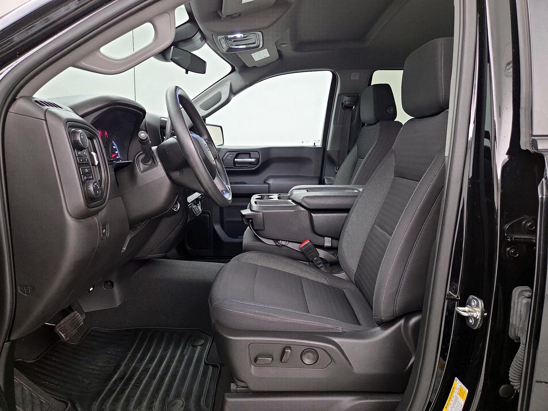 Thumbnail: 2023 Chevrolet Silverado 1500 - 11