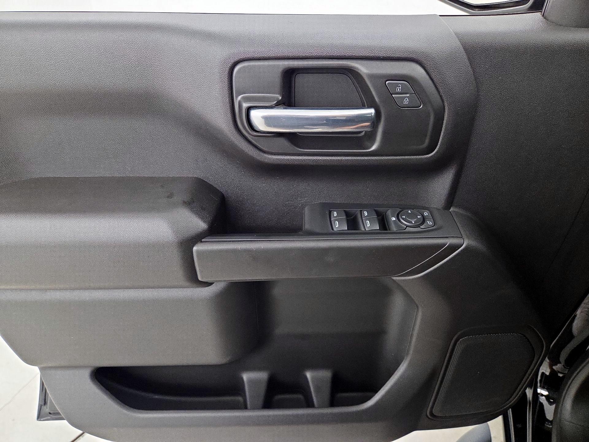 Thumbnail: 2023 Chevrolet Silverado 1500 - 12