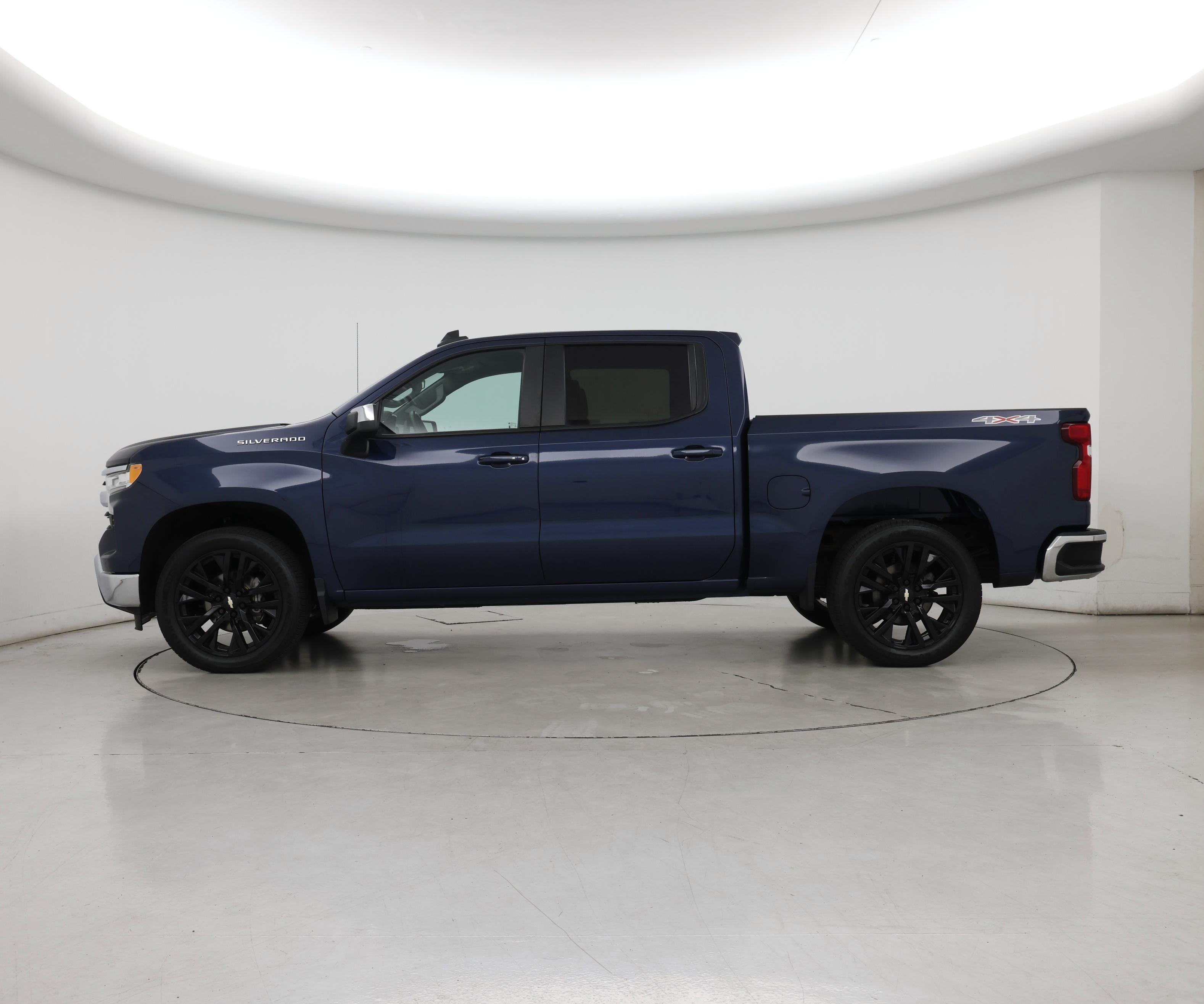 Thumbnail: 2022 Chevrolet Silverado 1500 - 3