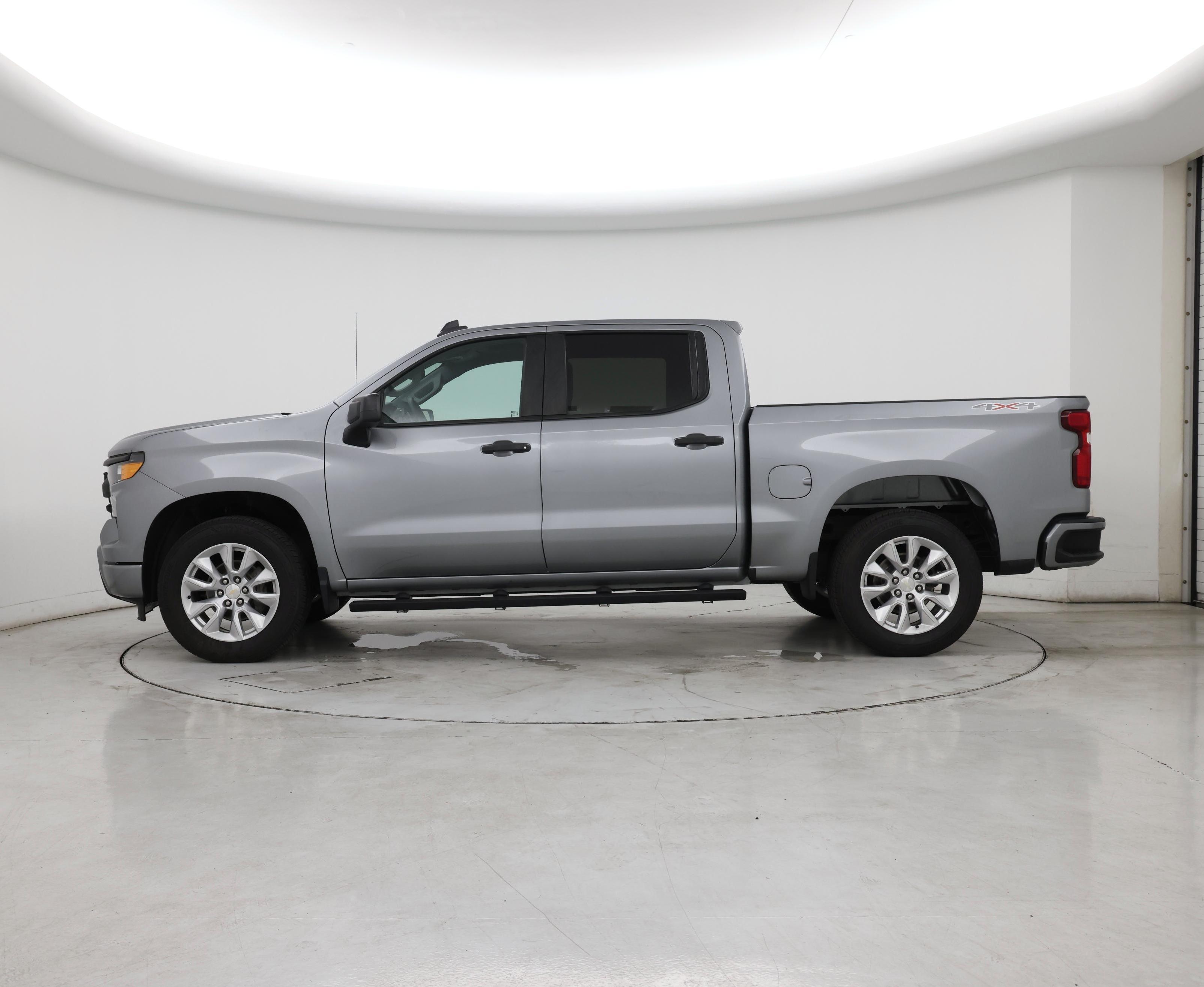 Thumbnail: 2023 Chevrolet Silverado 1500 - 3
