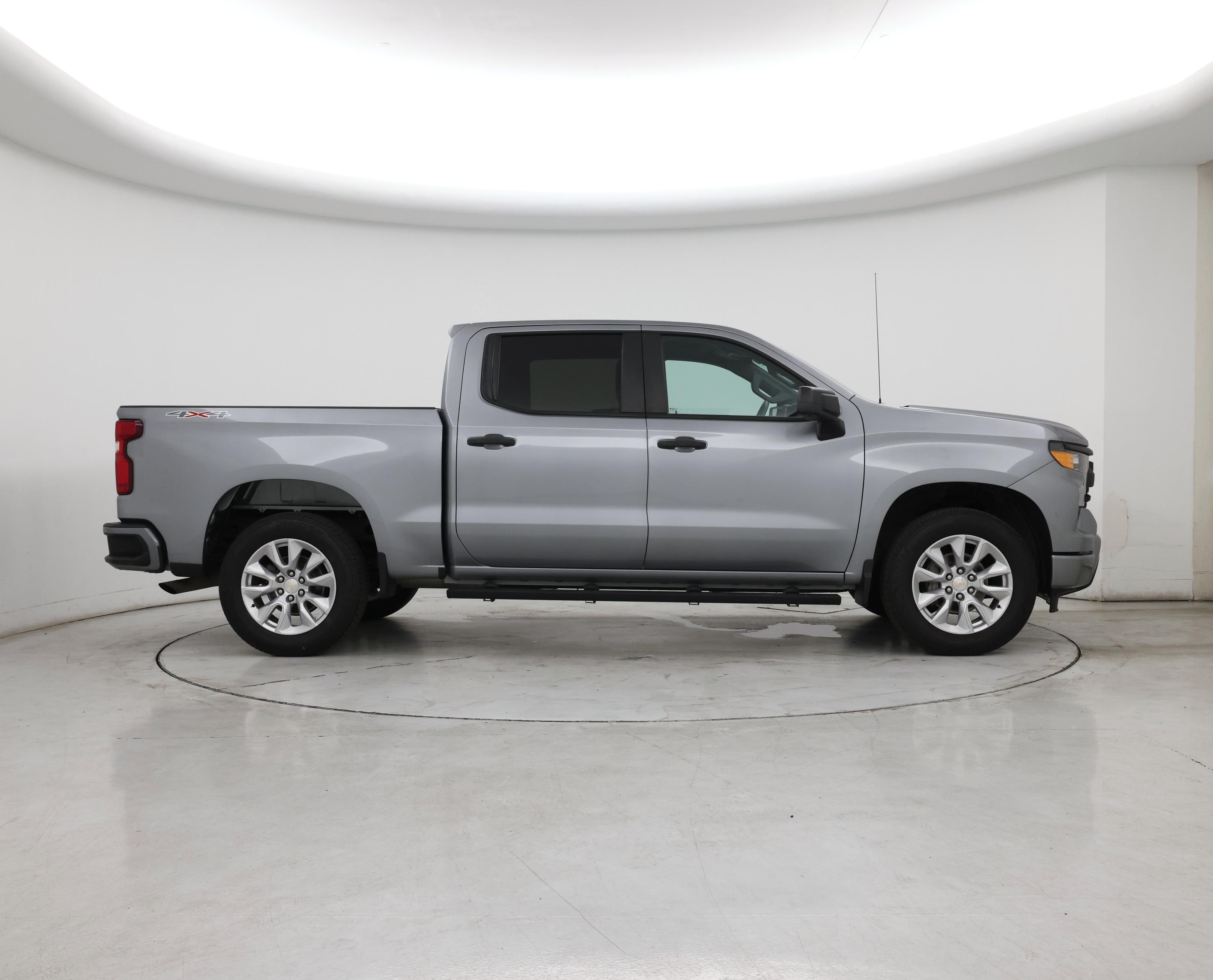 Thumbnail: 2023 Chevrolet Silverado 1500 - 7