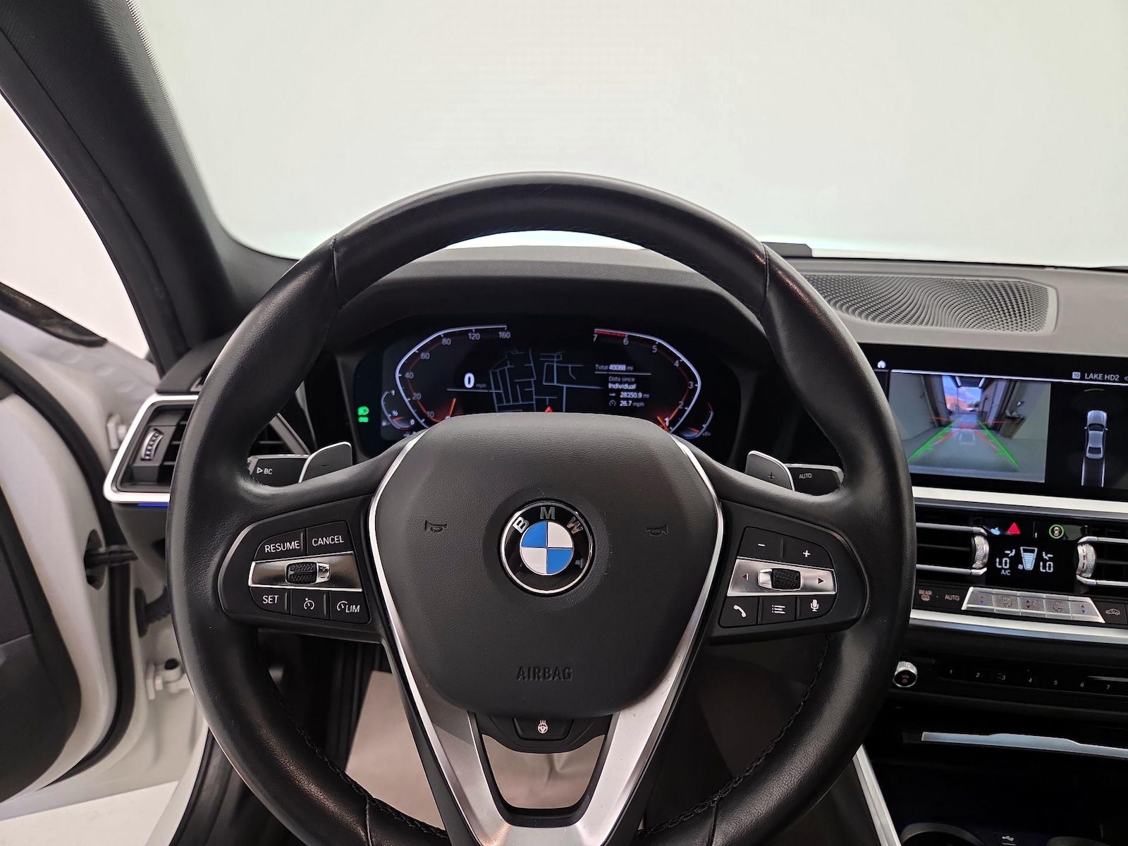 2022 BMW 3 Series 330i - Photo 11