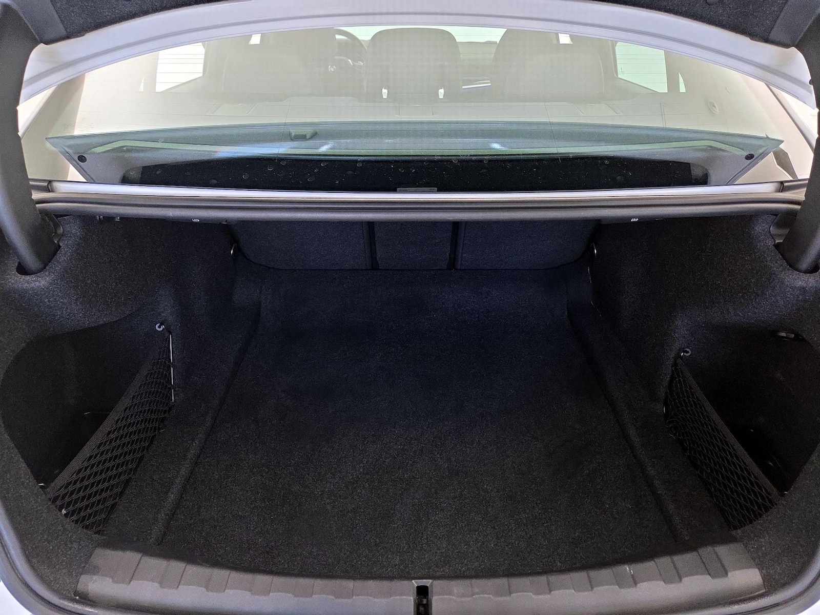 2022 BMW 3 Series 330i - Photo 22