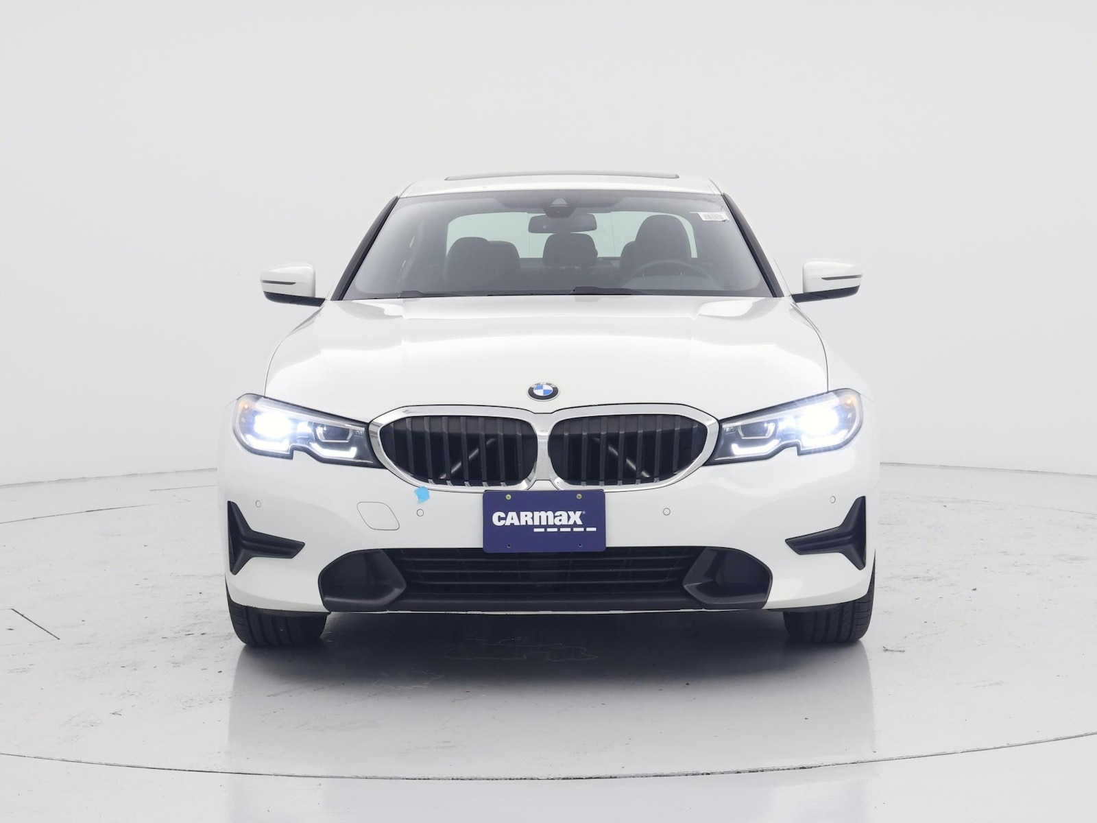 2022 BMW 3 Series 330i - Photo 6