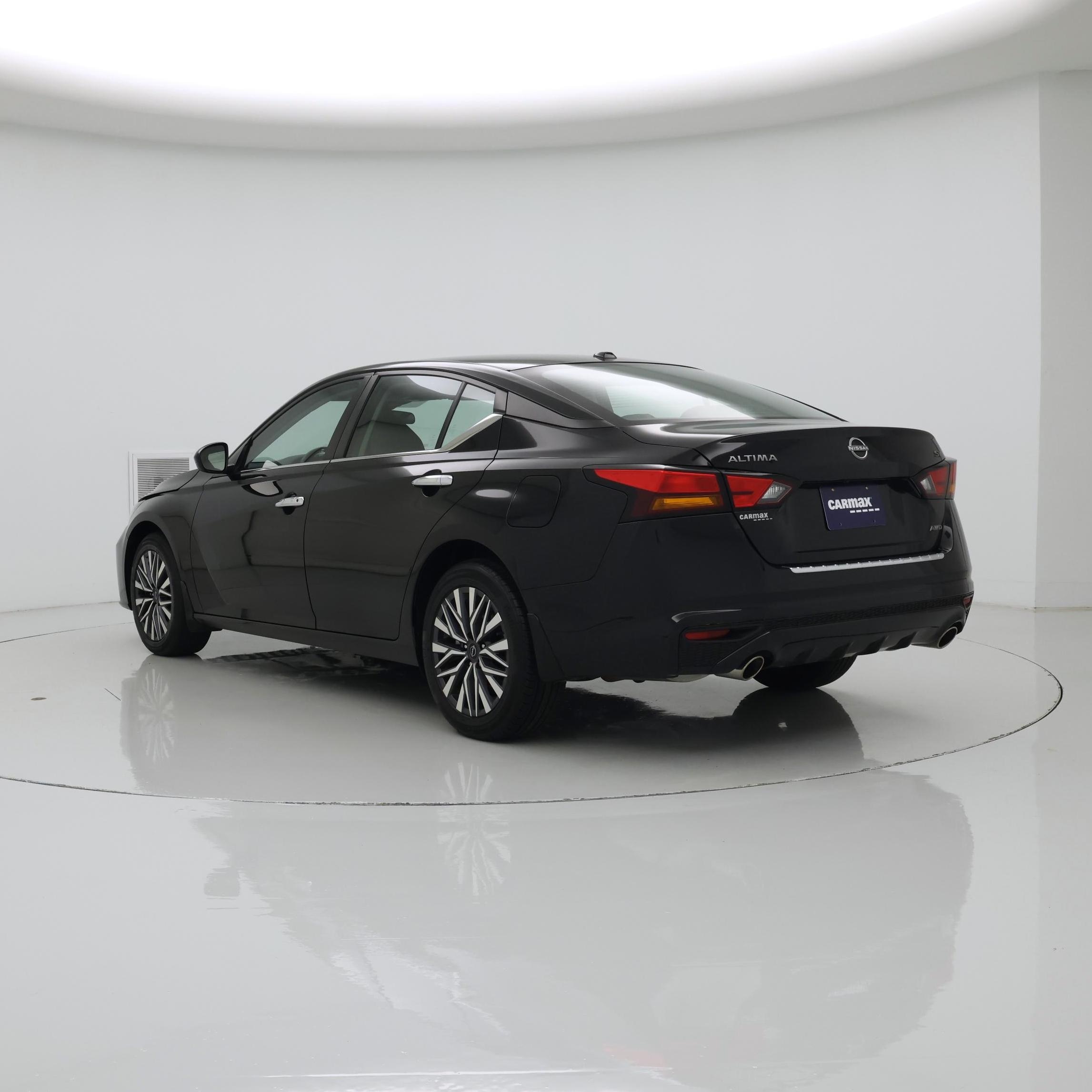 Thumbnail: 2023 Nissan Altima - 2