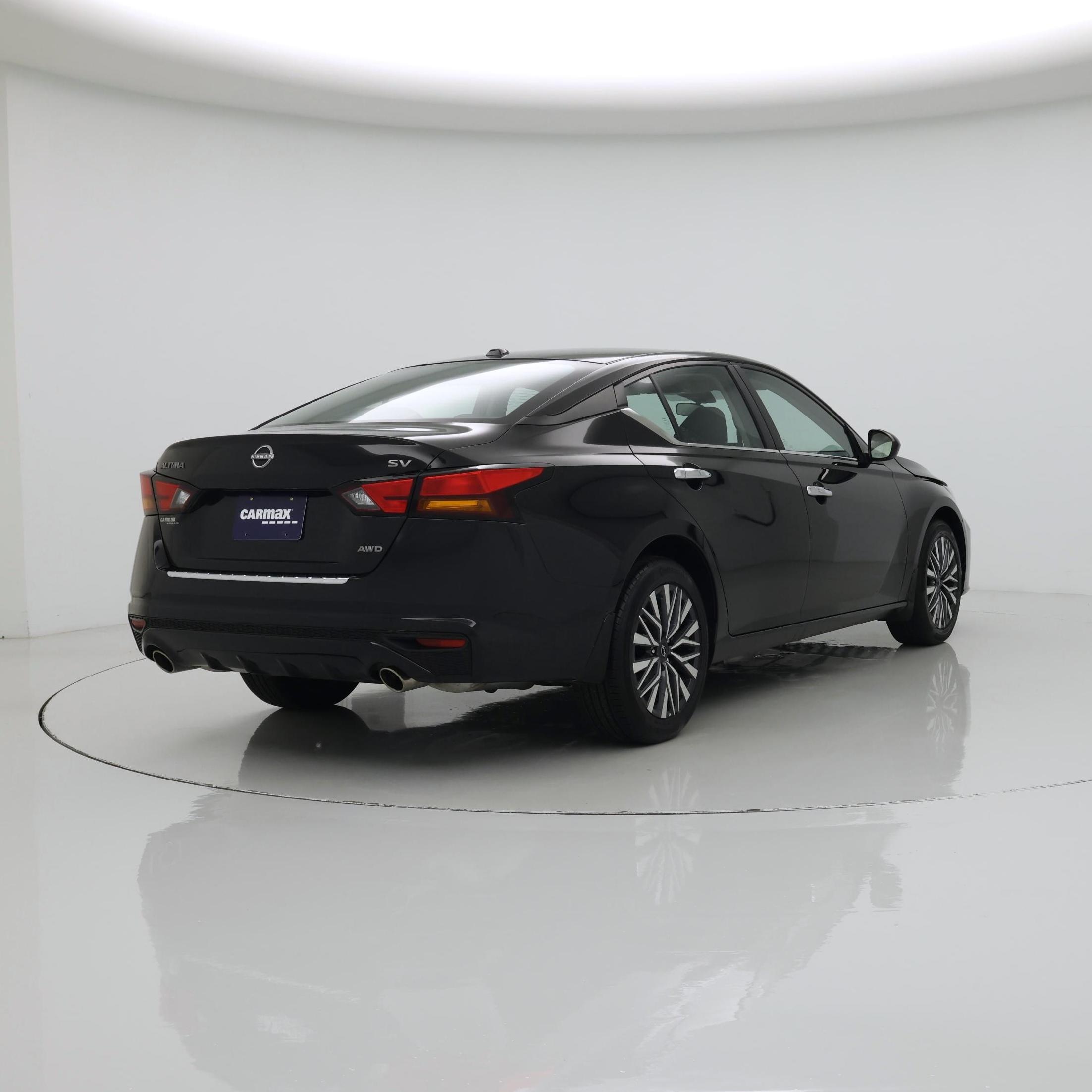 Thumbnail: 2023 Nissan Altima - 8