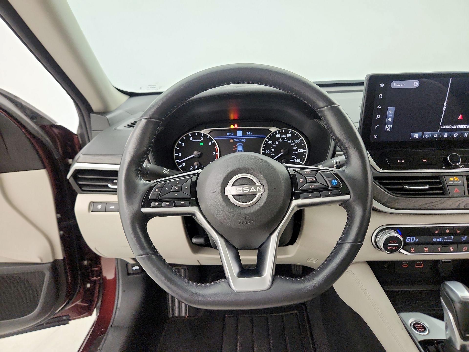 Thumbnail: 2023 Nissan Altima - 10