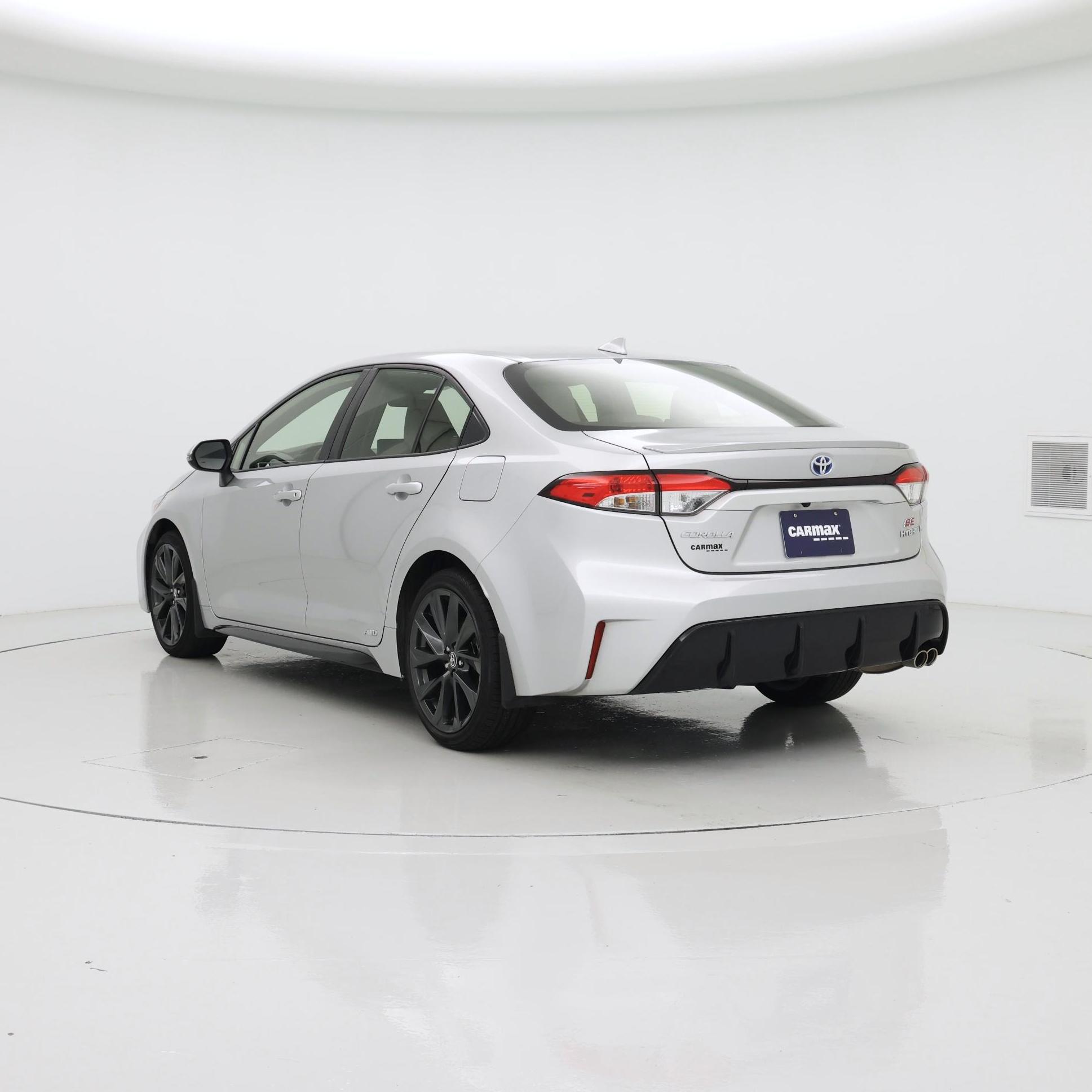 Thumbnail: 2024 Toyota Corolla - 2