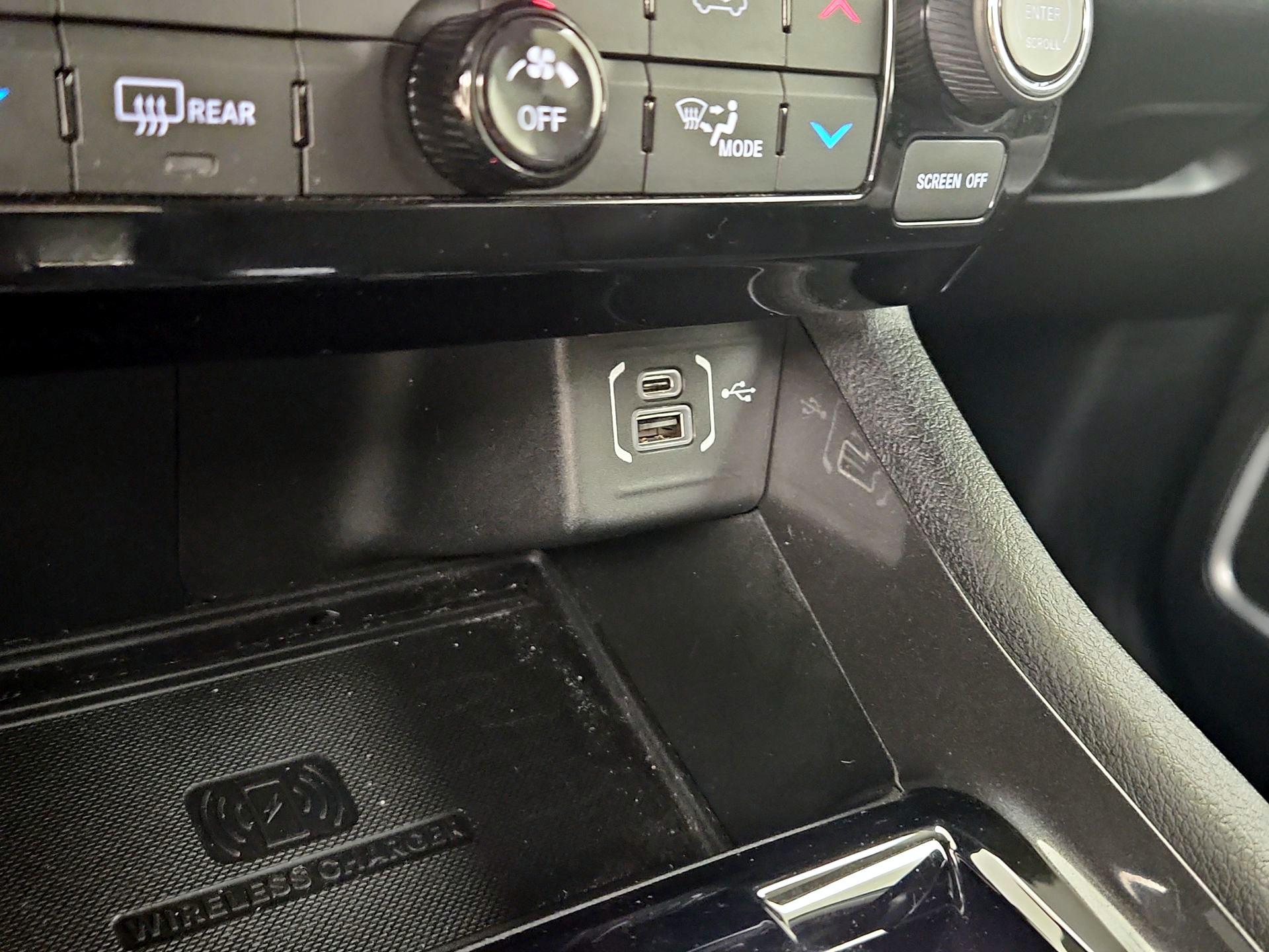 Thumbnail: 2022 Jeep Compass - 18