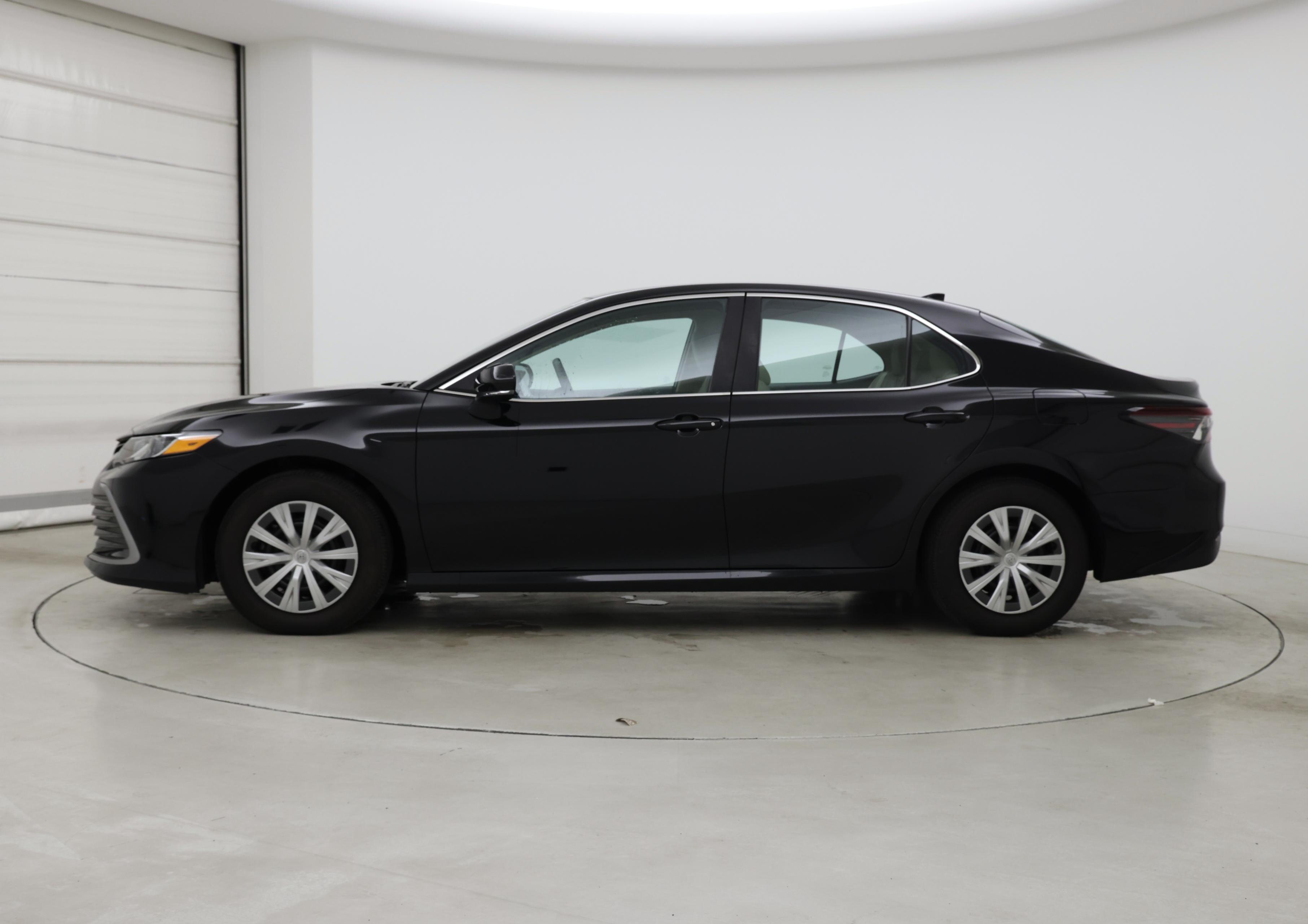 Thumbnail: 2023 Toyota Camry - 3