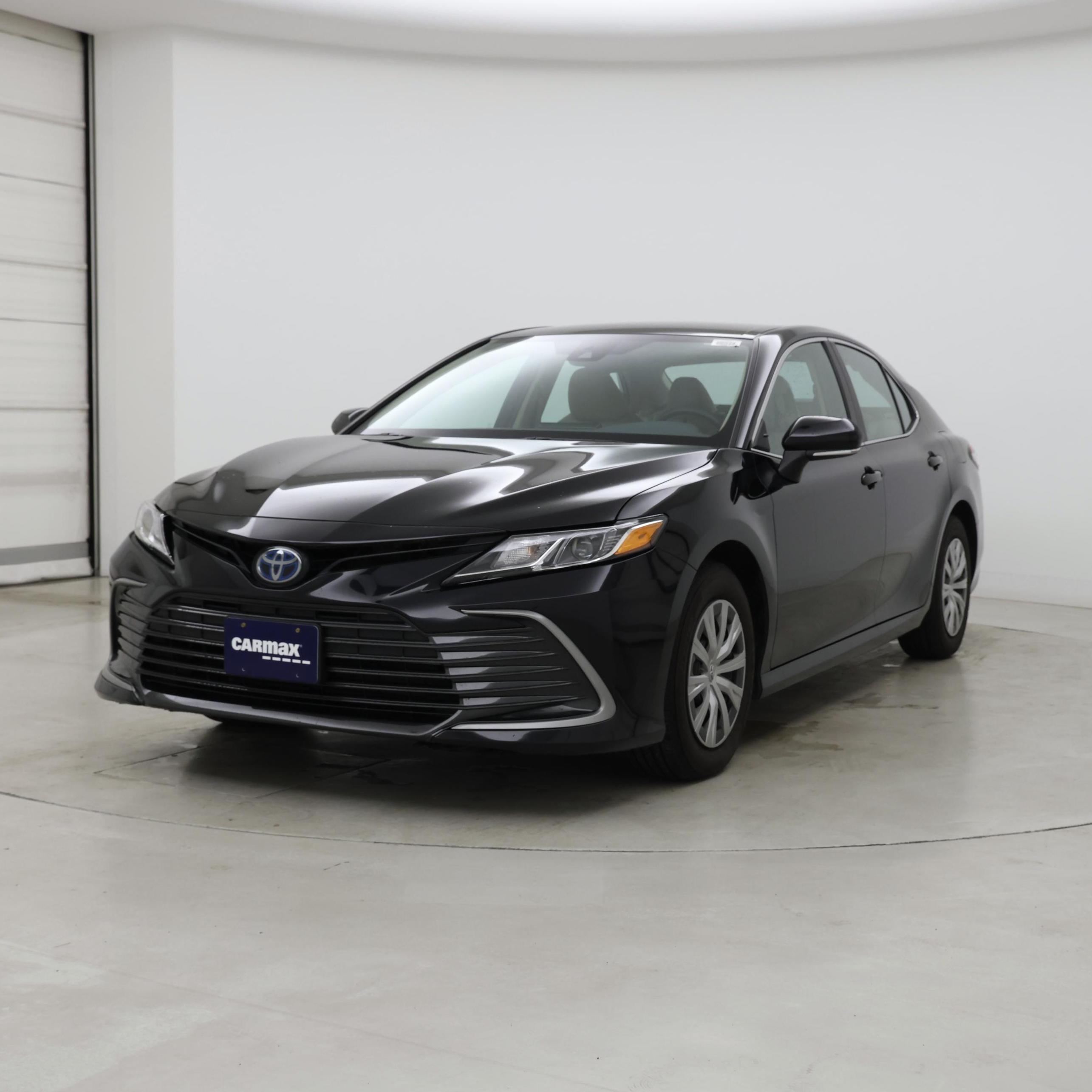 Thumbnail: 2023 Toyota Camry - 4