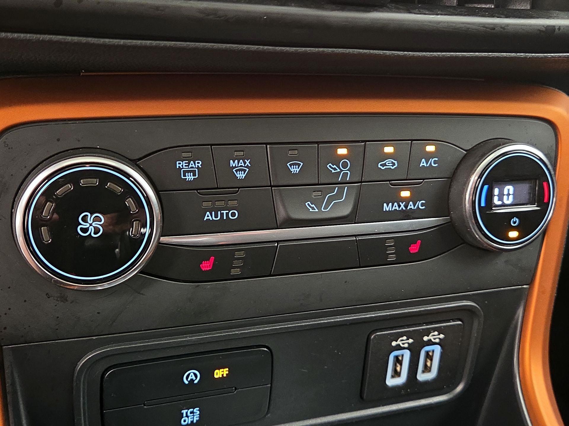 Thumbnail: 2021 Ford EcoSport - 17