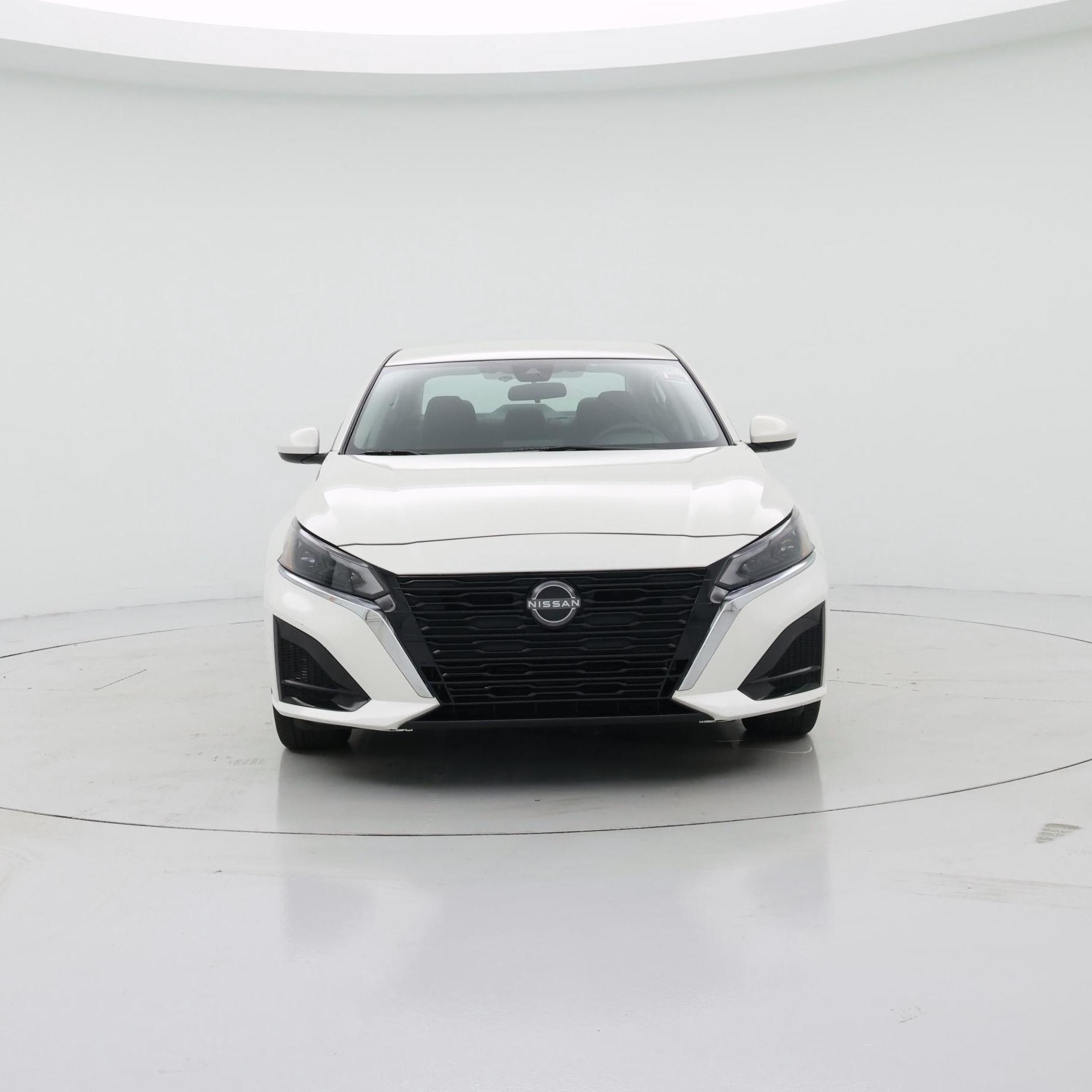 Thumbnail: 2023 Nissan Altima - 5