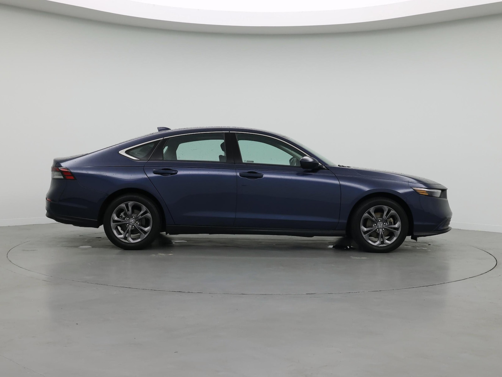 2023 Honda Accord EX - Photo 8