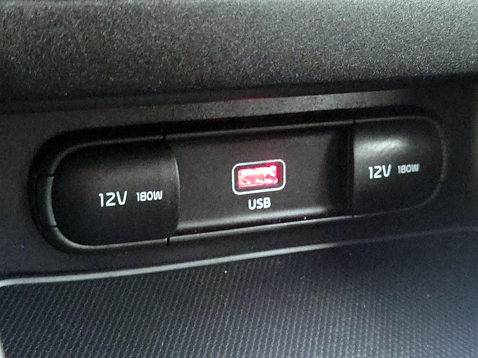 Thumbnail: 2023 Kia Forte - 18