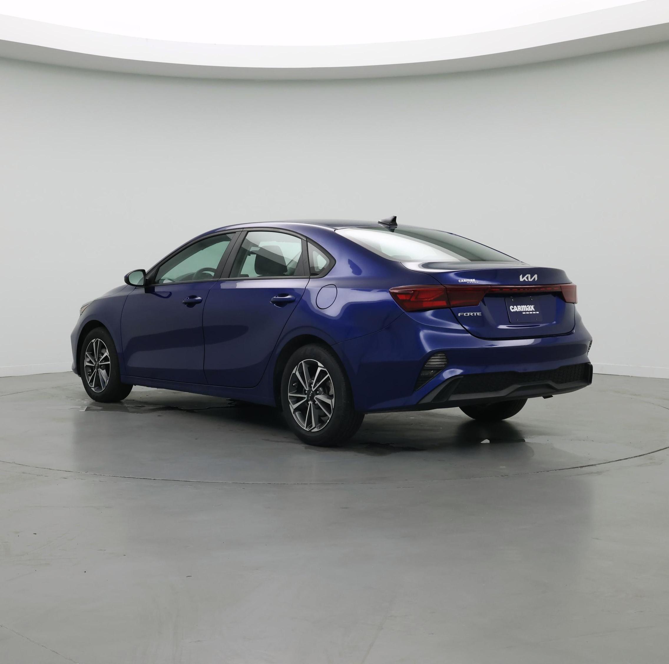 Thumbnail: 2023 Kia Forte - 2