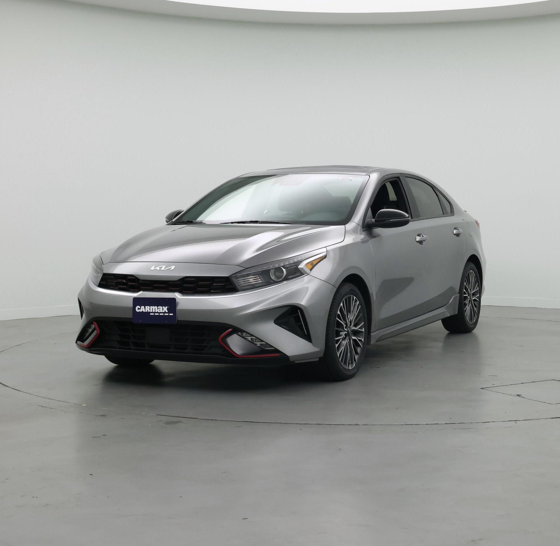 Thumbnail: 2024 Kia Forte - 4