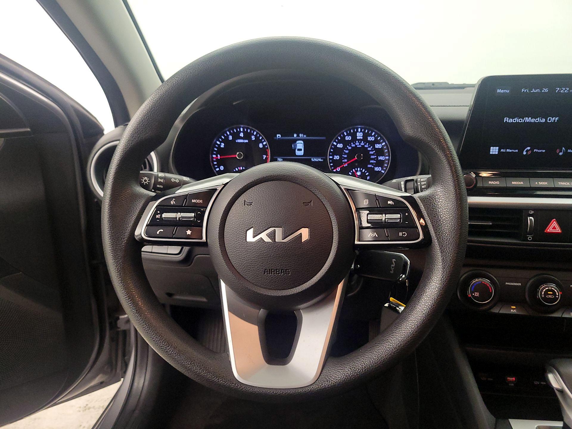 Thumbnail: 2023 Kia Forte - 10