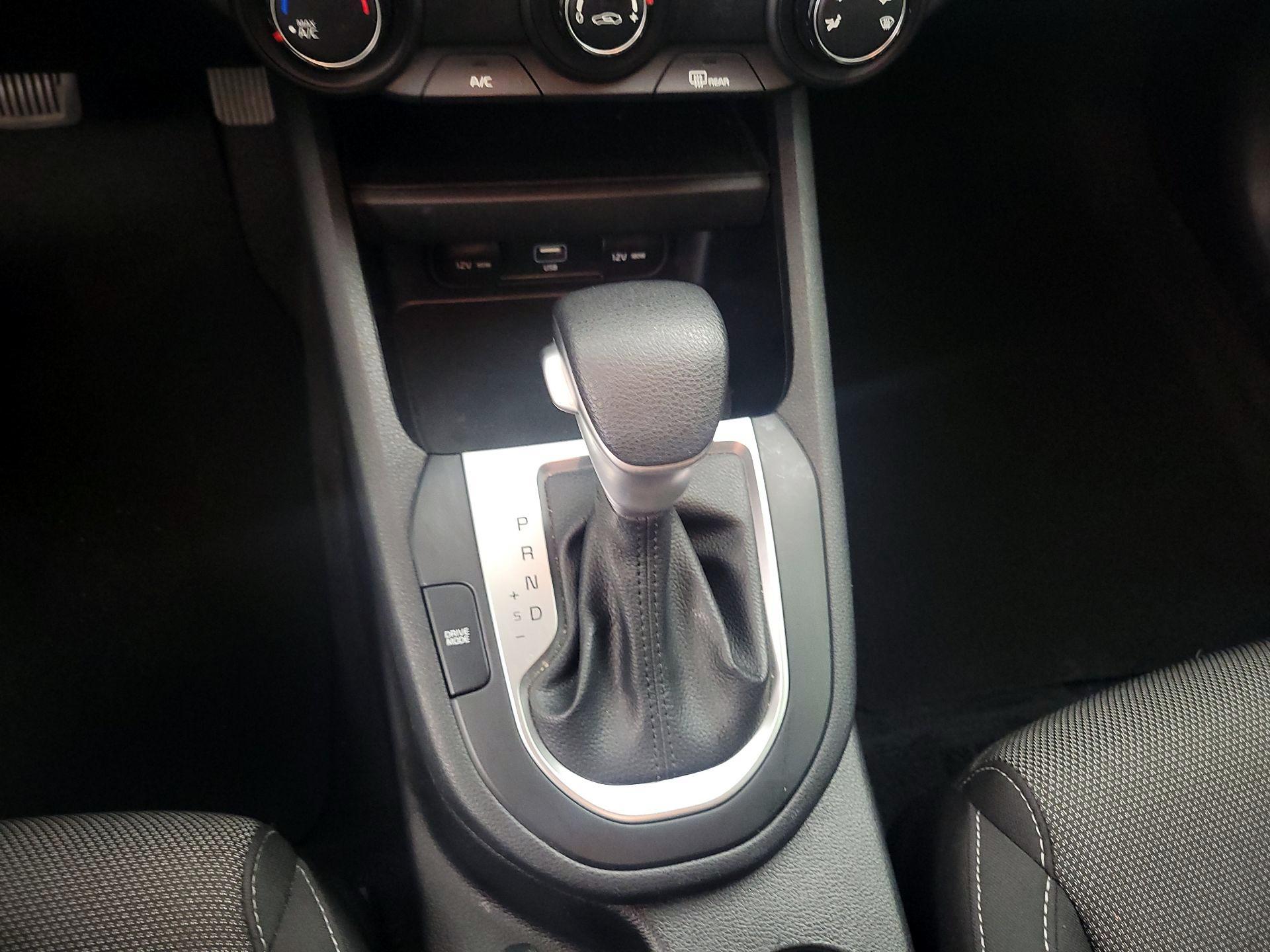 Thumbnail: 2023 Kia Forte - 17